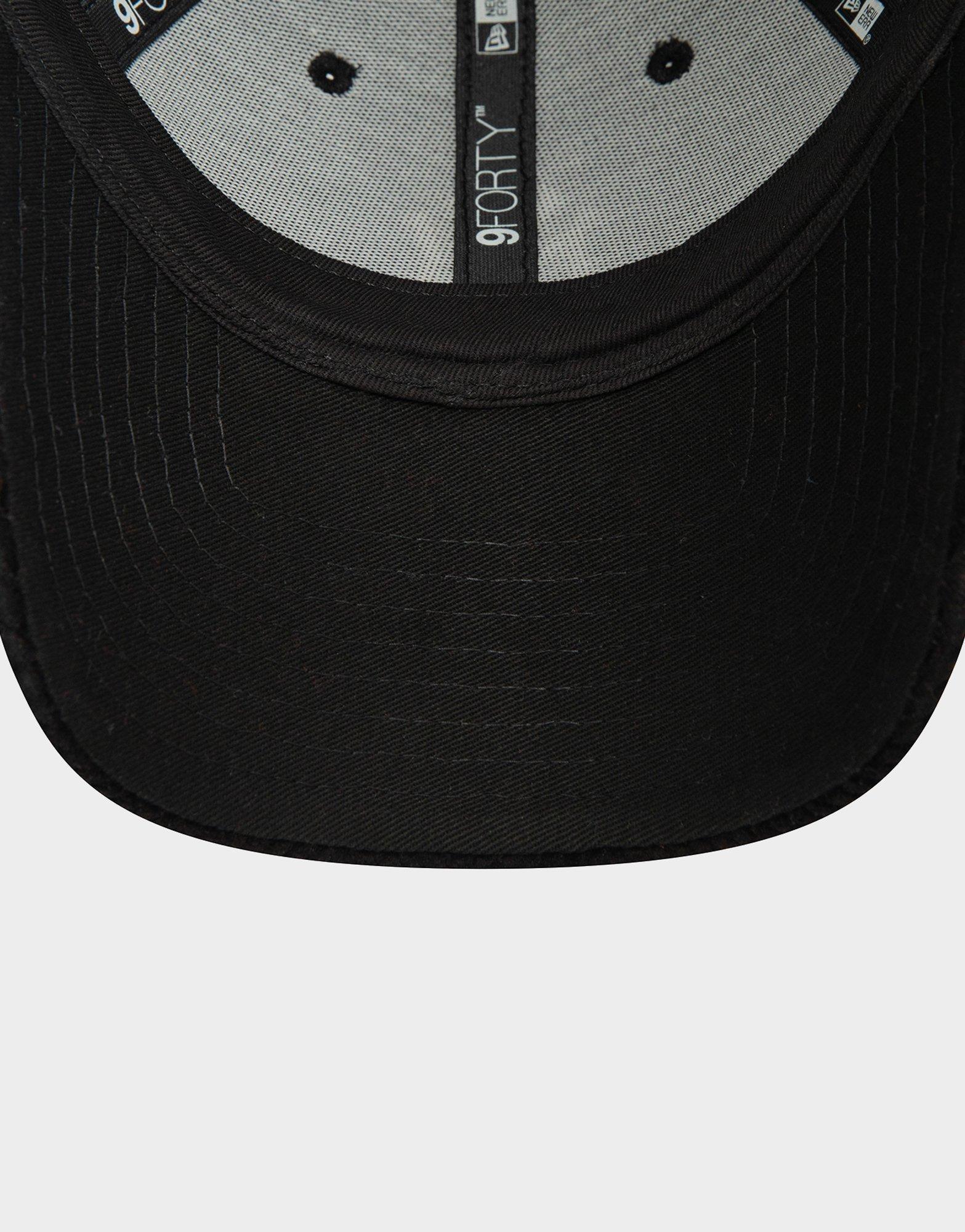 כובע מצחייה קורדורוי יאנקיז 9Forty