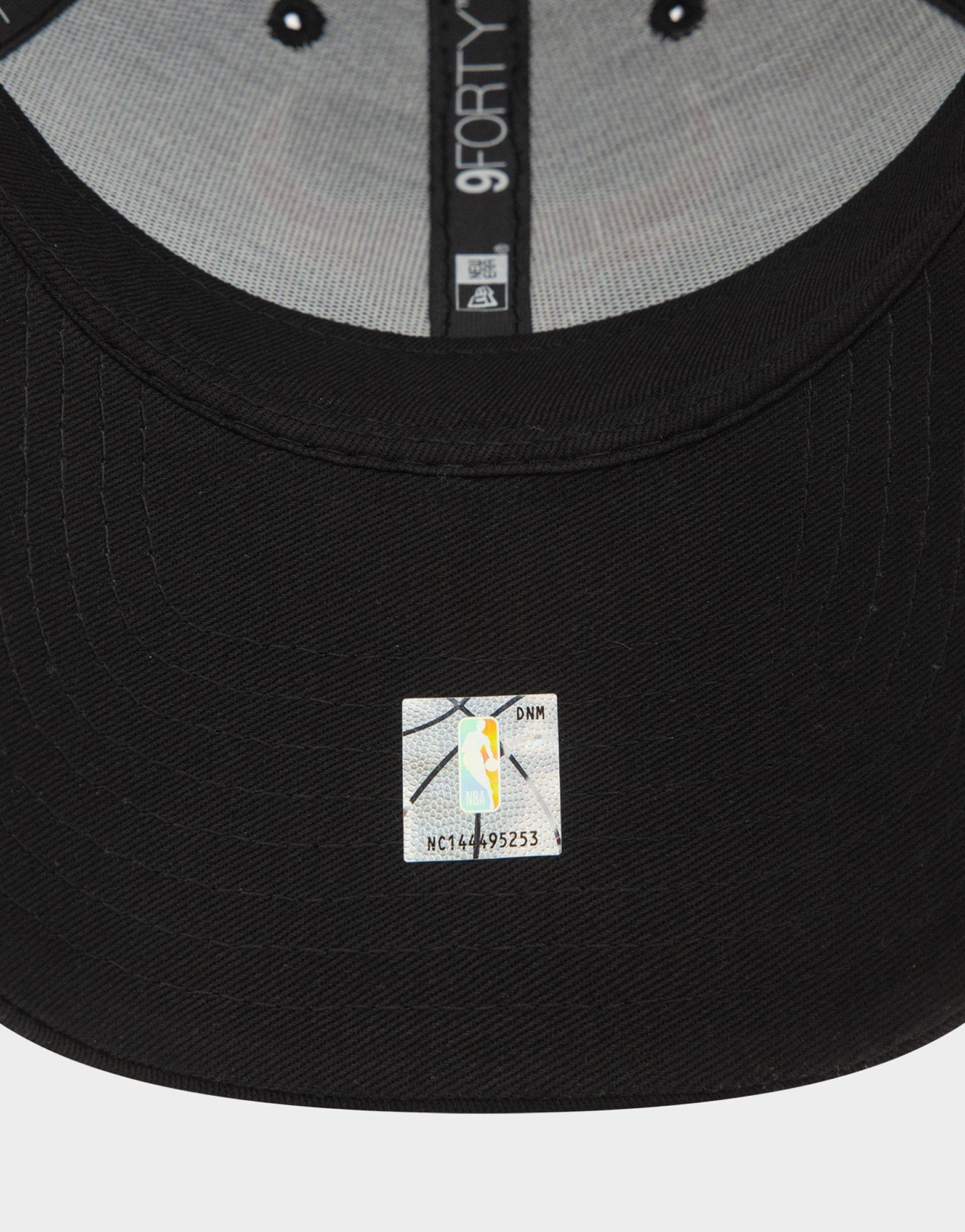 כובע מצחייה 9Forty Chicago Bulls Metallic