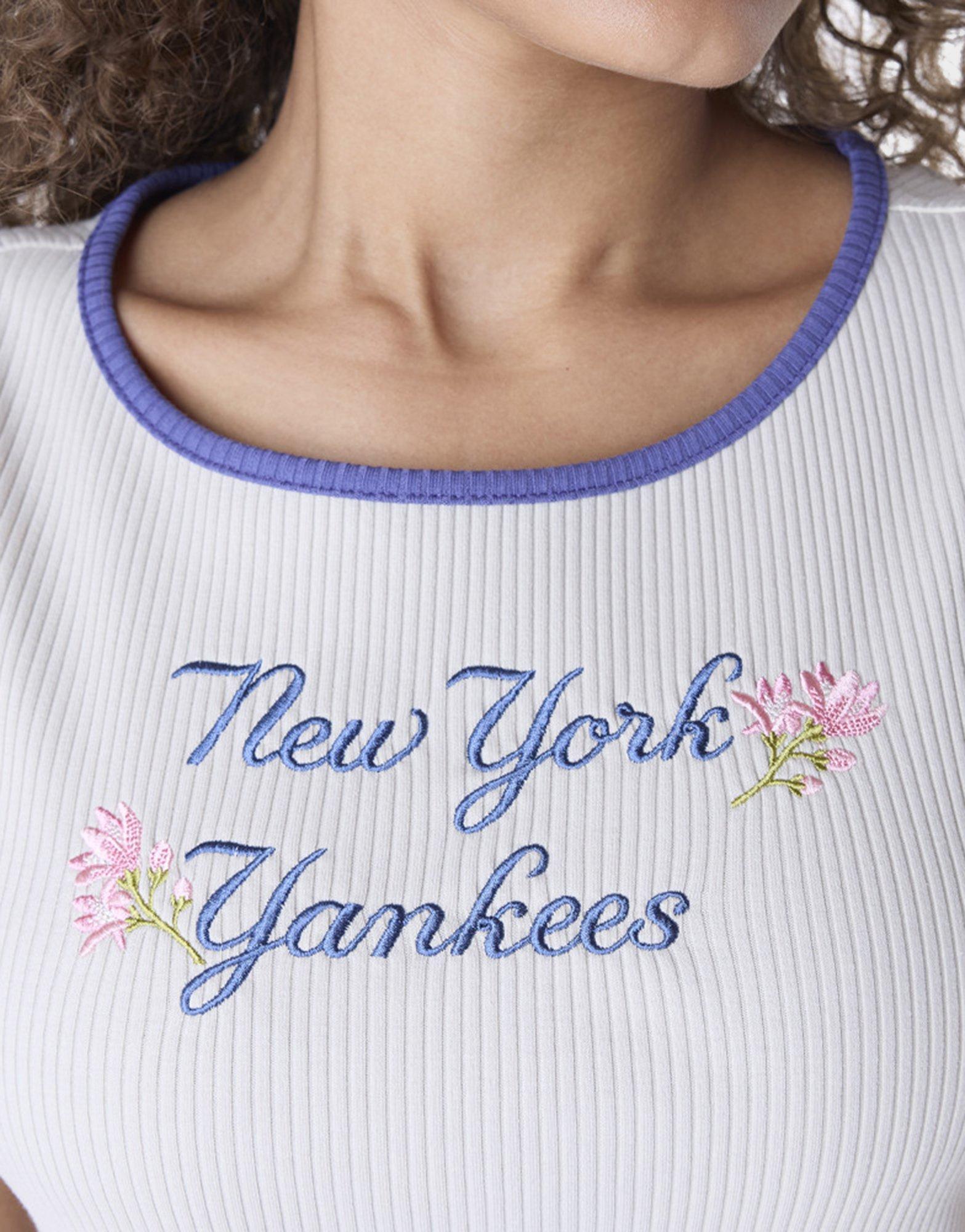 גופיית ריב קרופ Yankees Floral | נשים