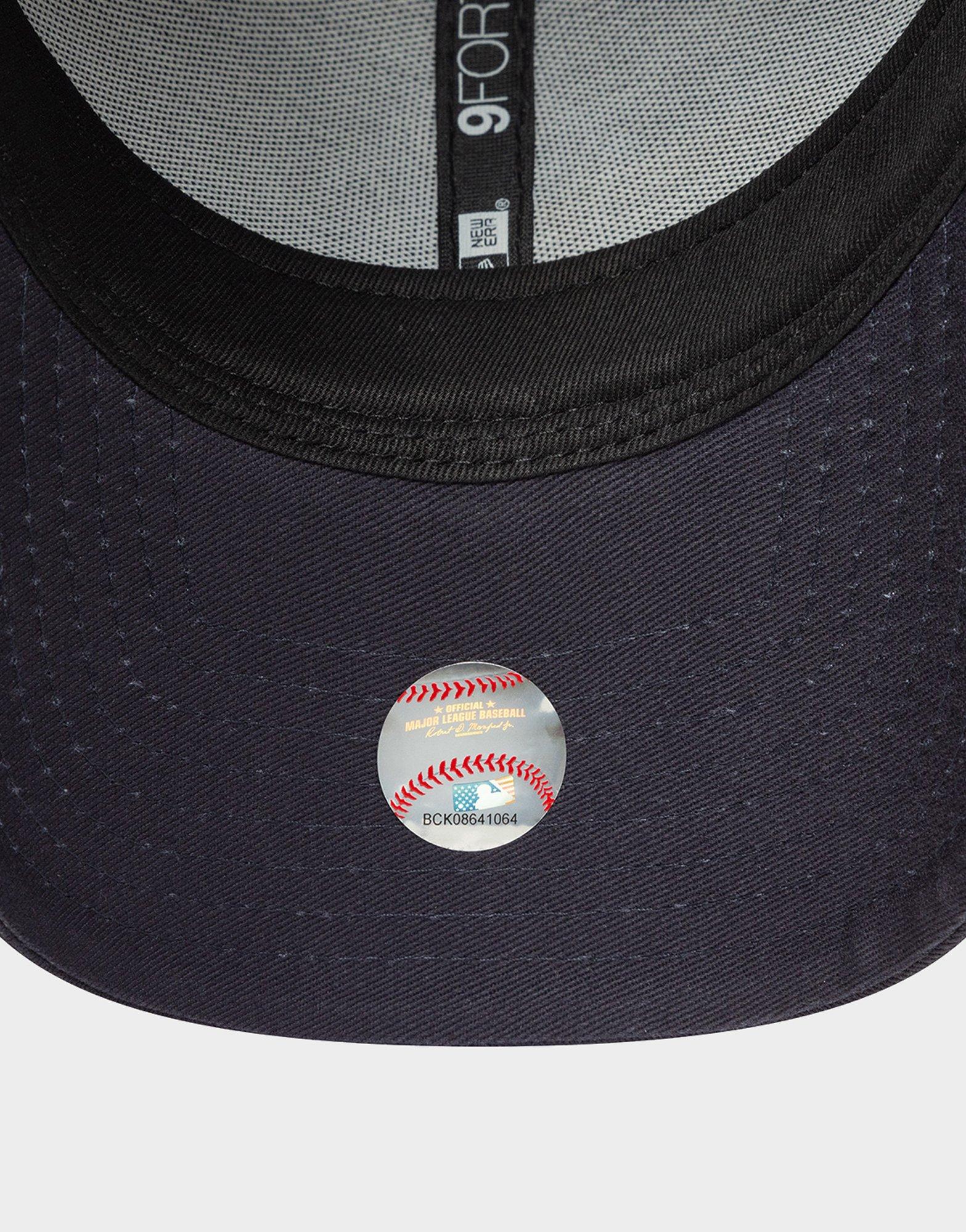 כובע מצחייה Yankees Team Outline 9Forty