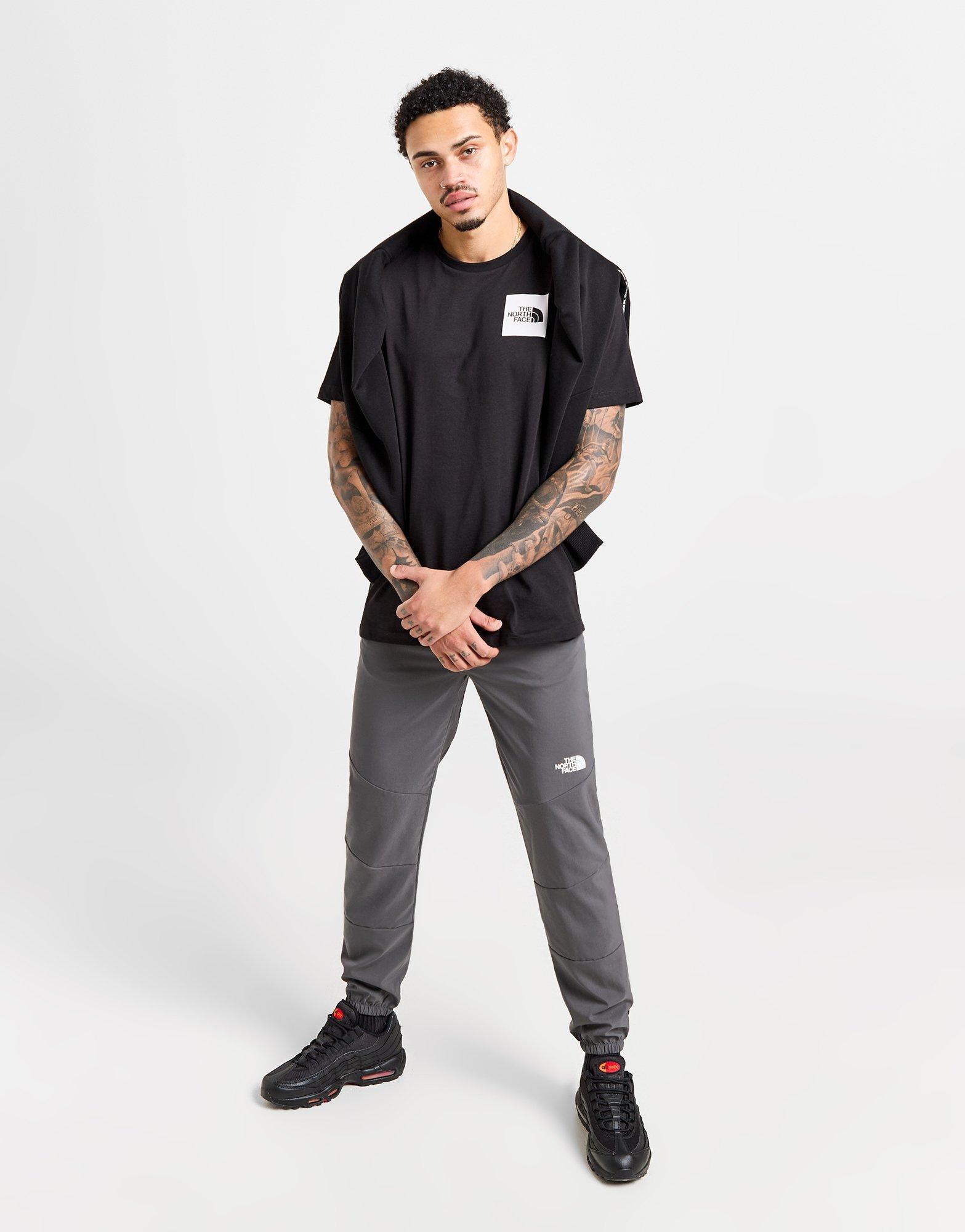 טי שירט גרפית Story Box | גברים