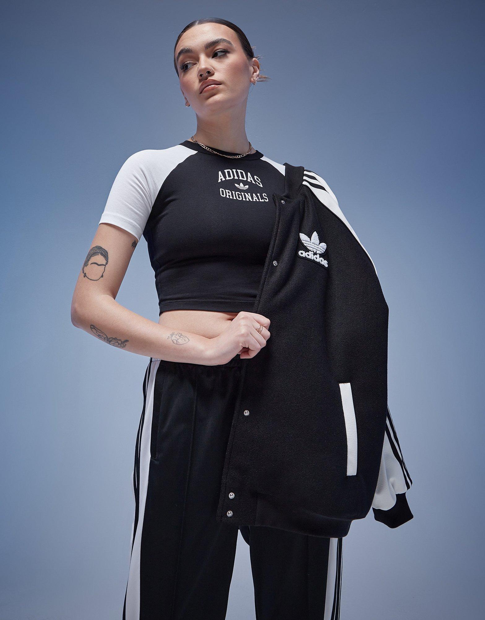 טי שירט קרופ Varsity Slim | נשים