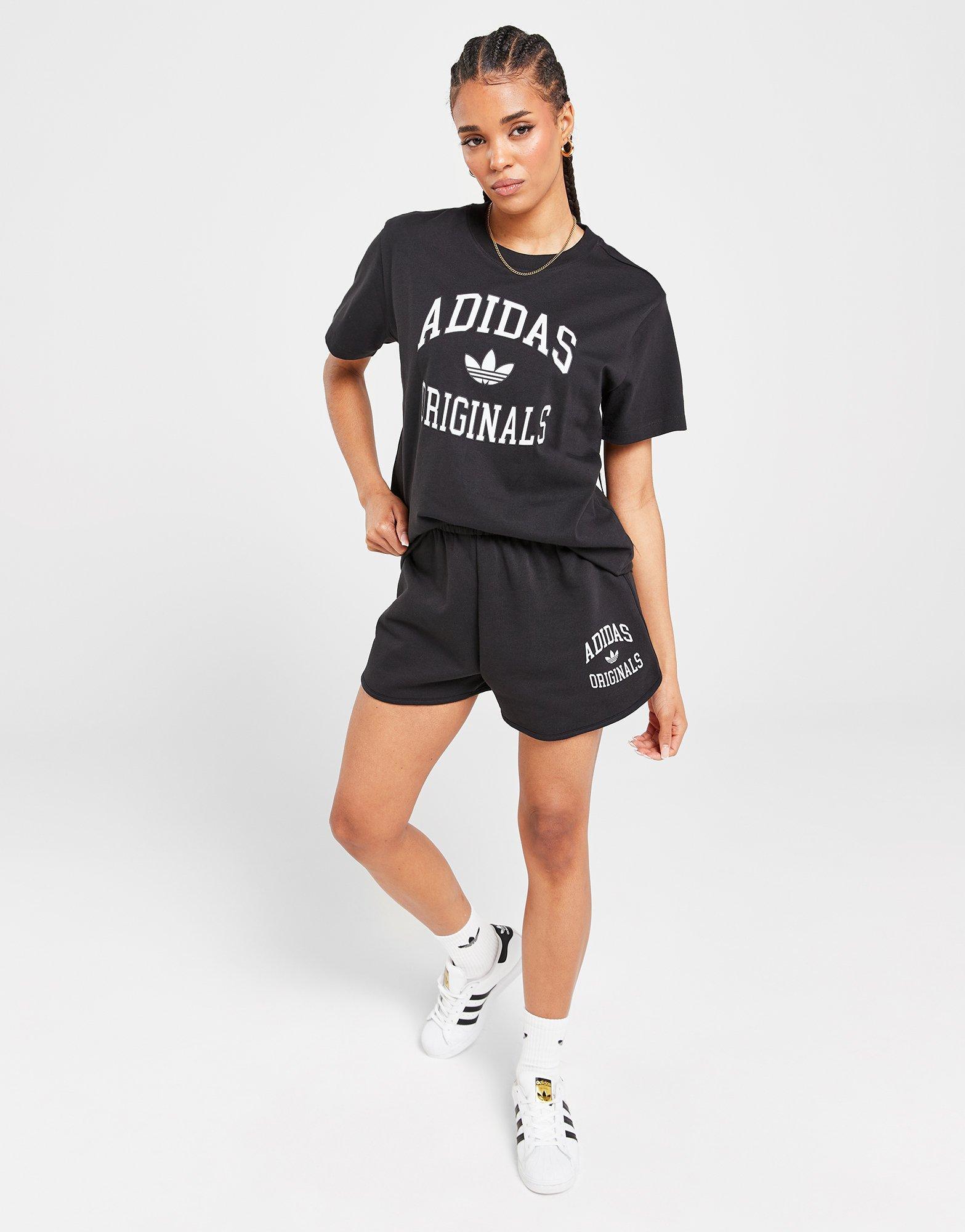 מכנסיים קצרים Varsity | נשים