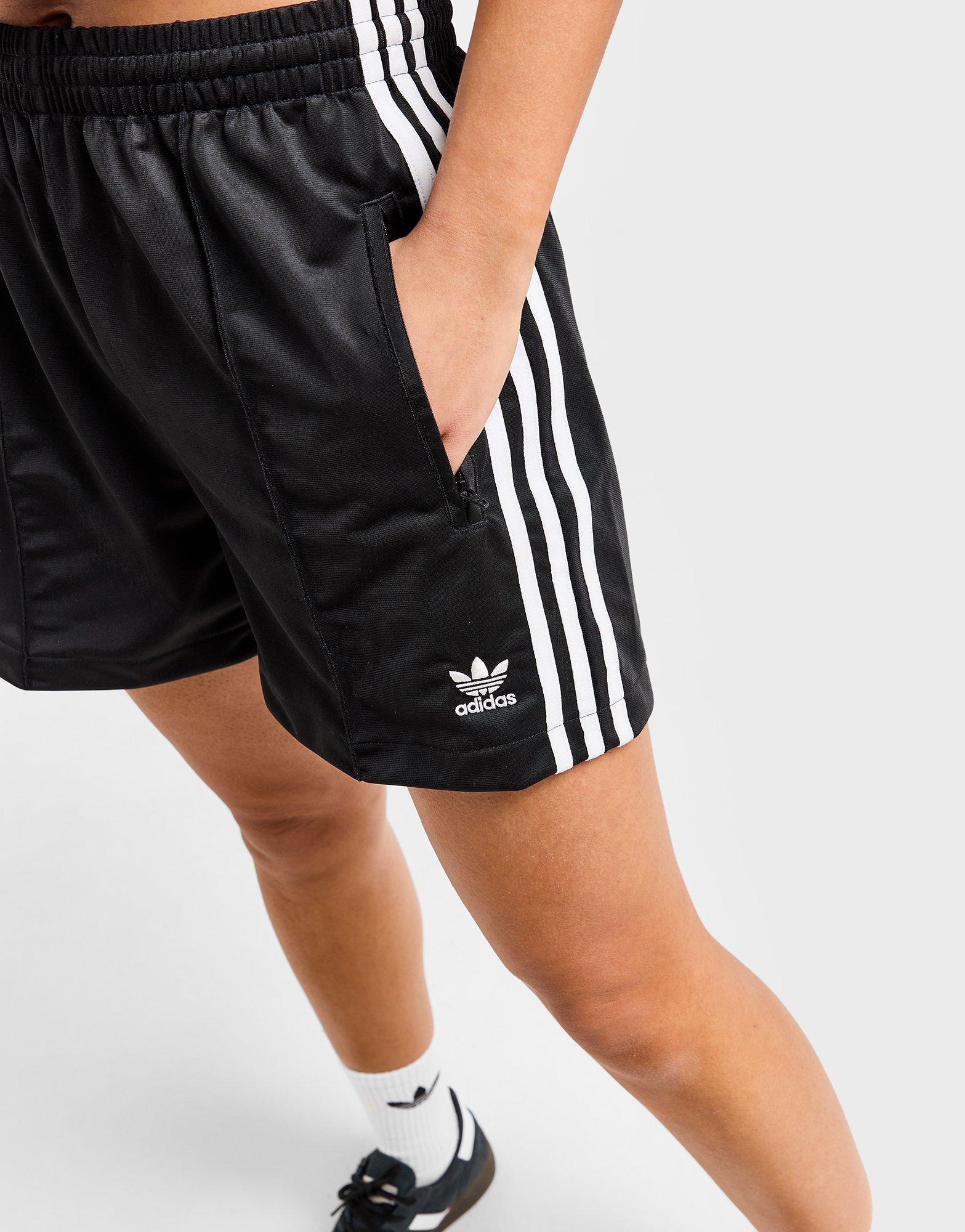 מכנסיים קצרים Firebird | נשים