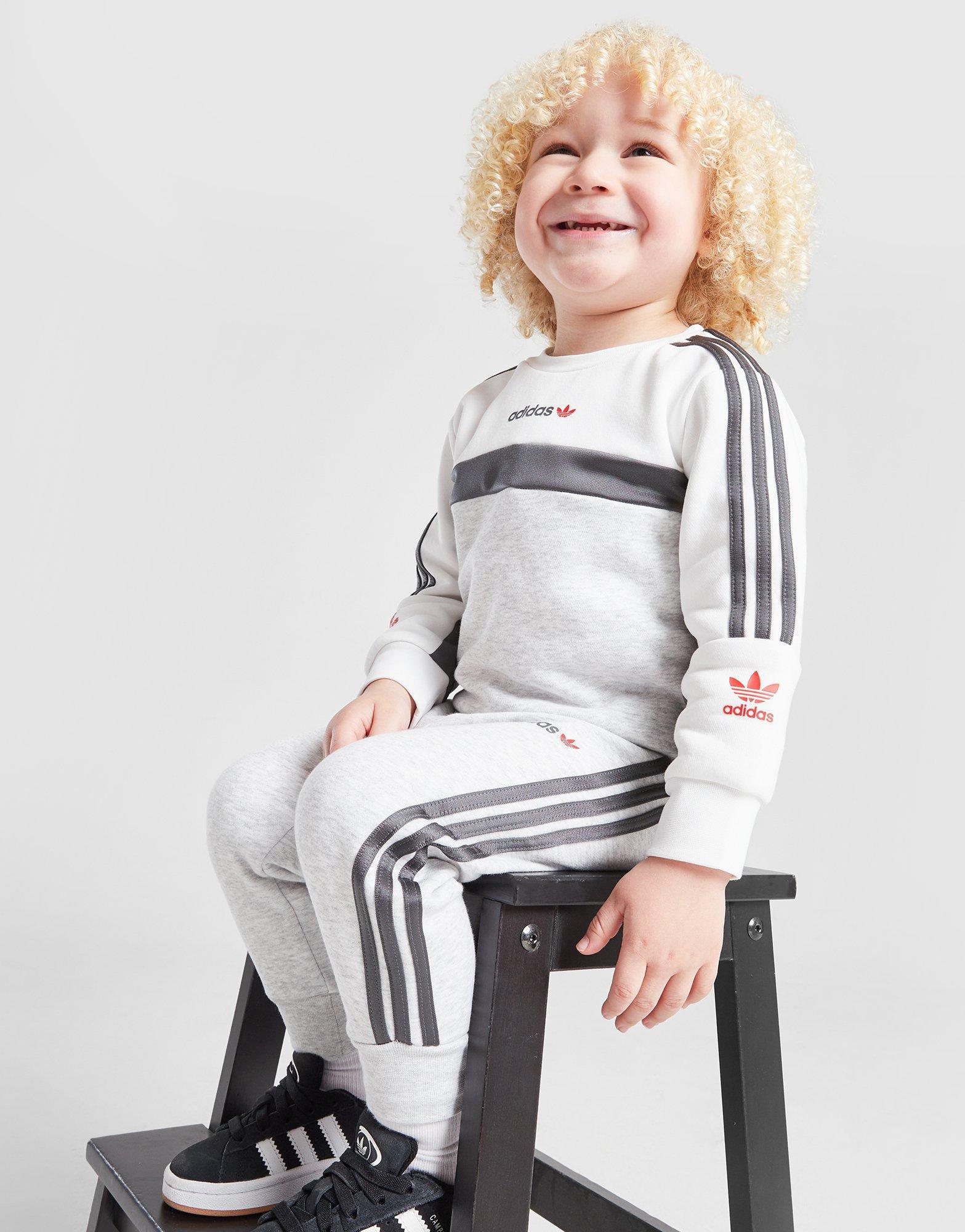 חליפת סווטשירט ומכנסי טרנינג Itasca | בייבי