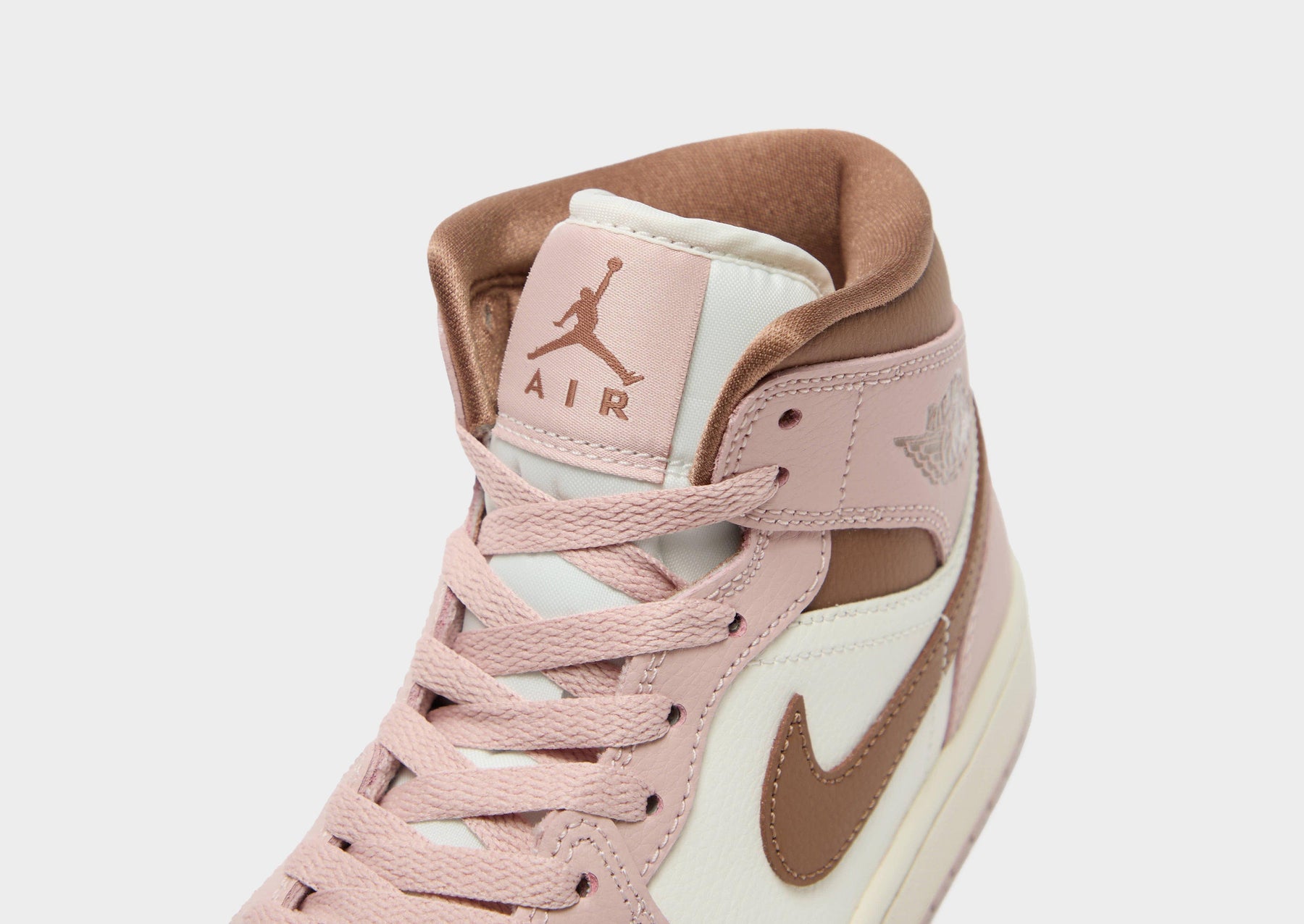 סניקרס Air Jordan 1 Mid Pink Oxford Brown | נשים