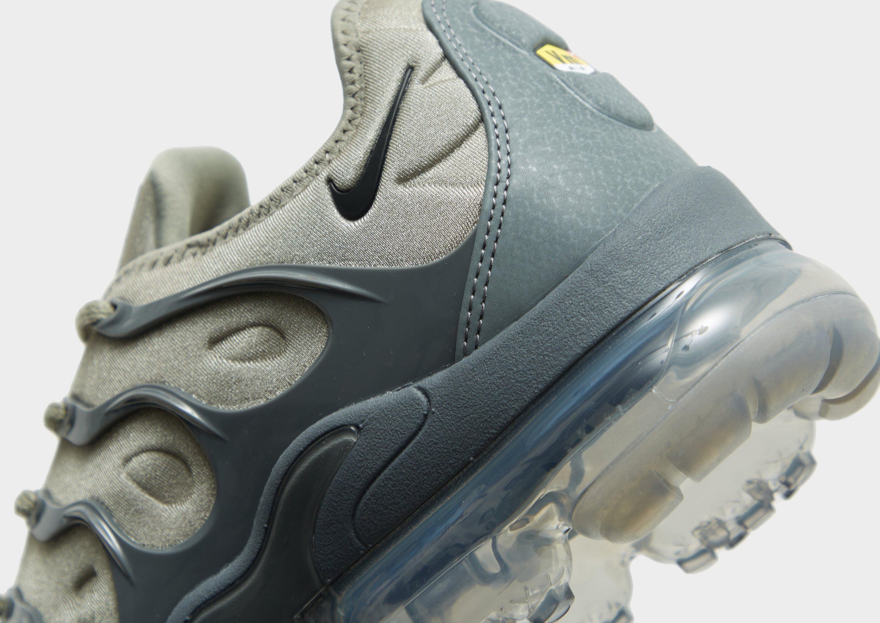 סניקרס Air VaporMax Plus | גברים