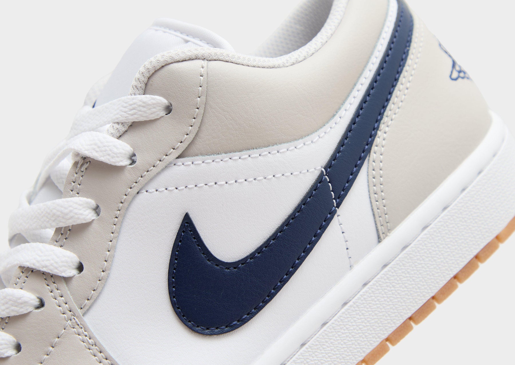 סניקרס Air Jordan 1 Low Midnight Navy Neutral Grey | גברים