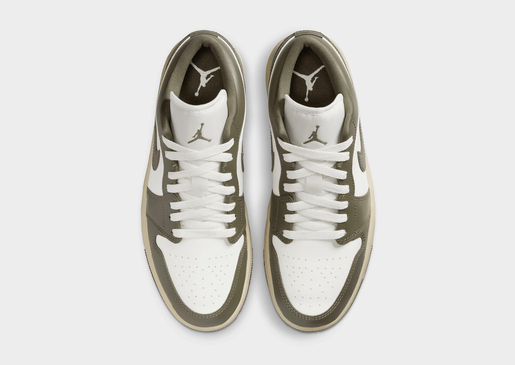 סניקרס Air Jordan 1 Low Medium Olive | נשים