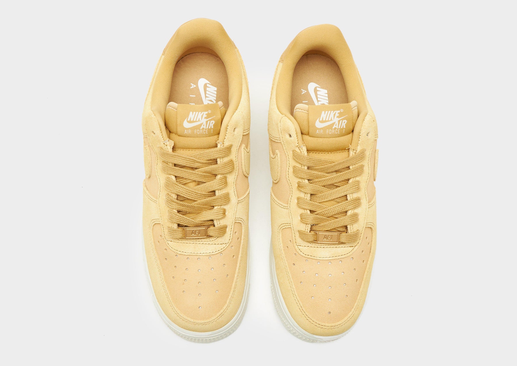 סניקרס Air Force 1 Low | נשים