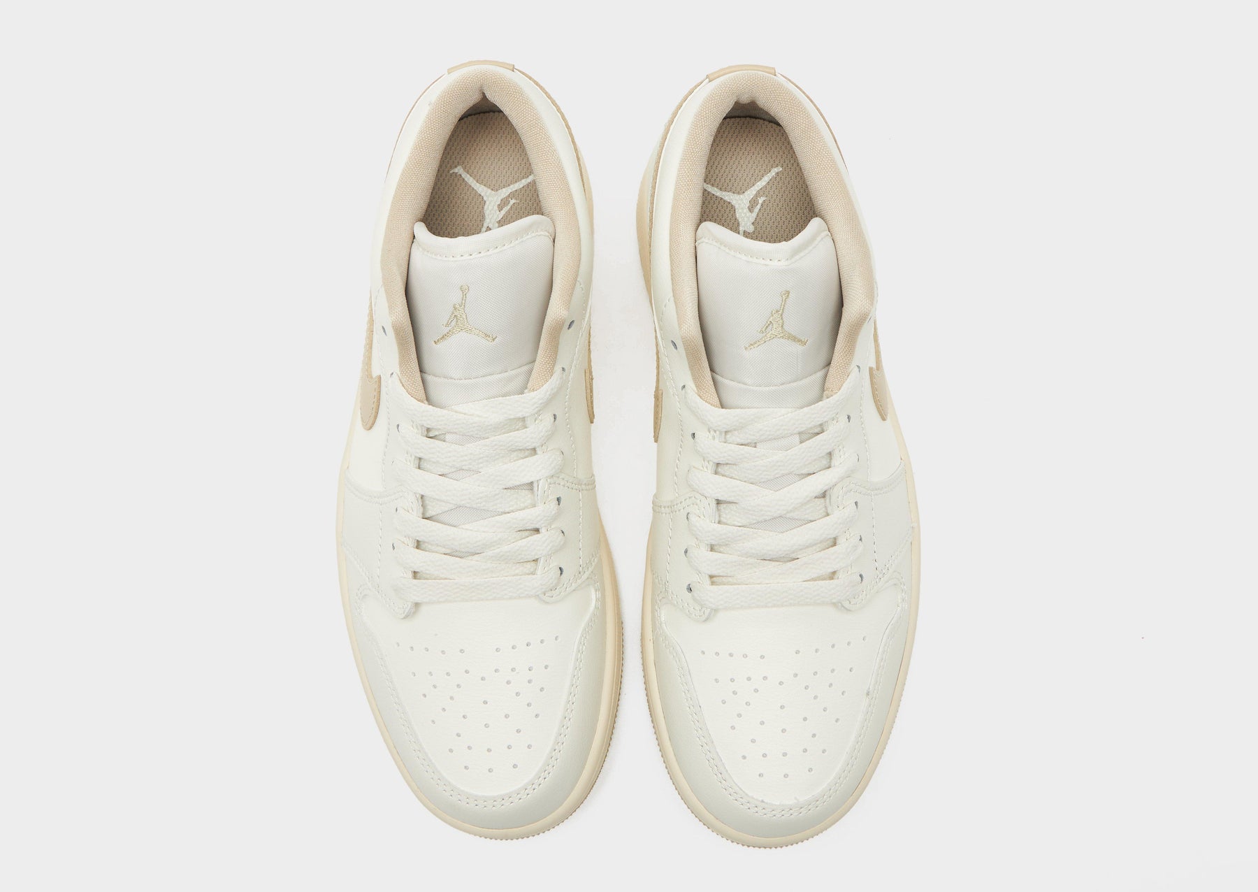 סניקרס Air Jordan 1 Low Sail Pale Ivory | נשים