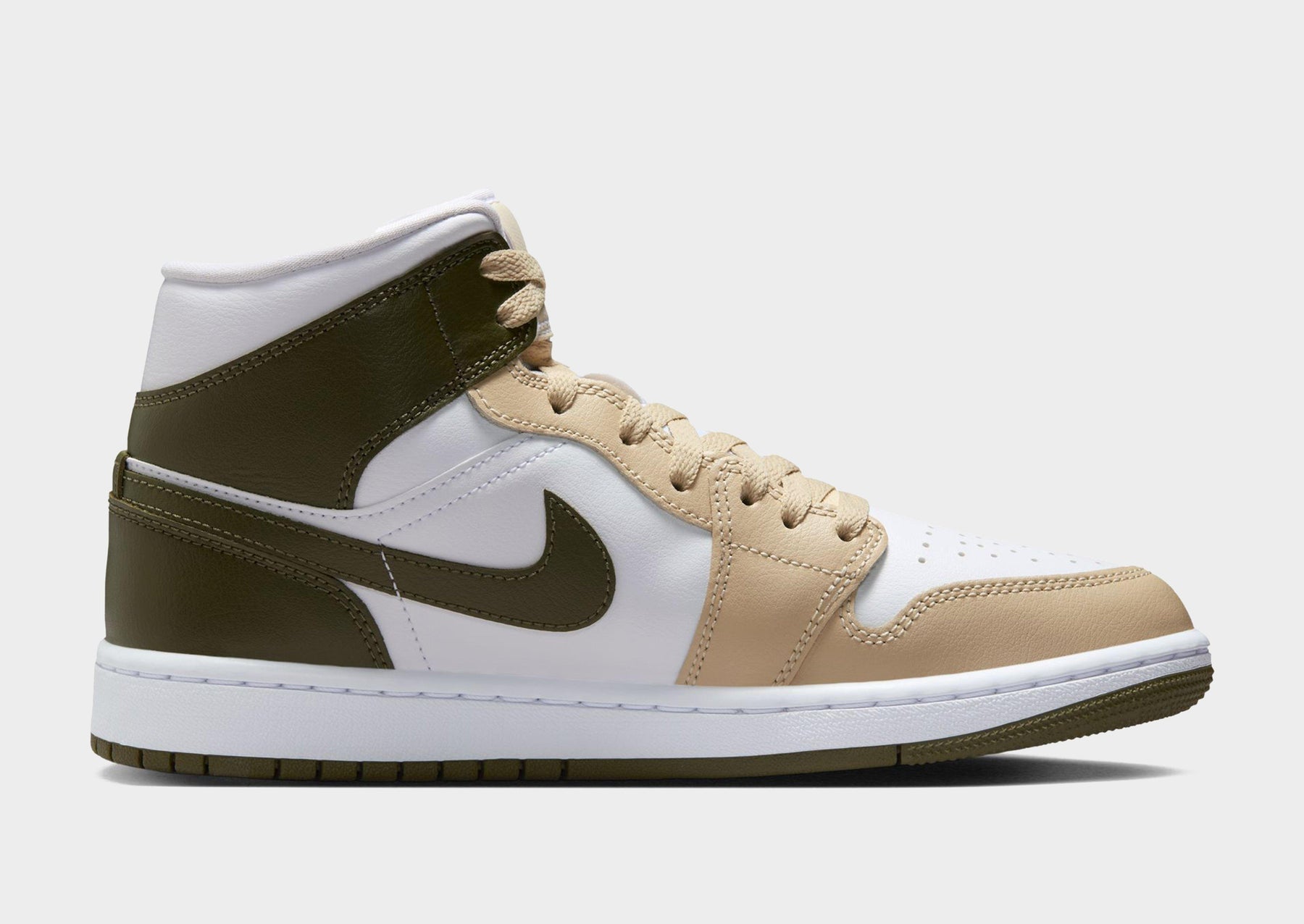 סניקרס Air Jordan 1 Mid Military Drab | נשים