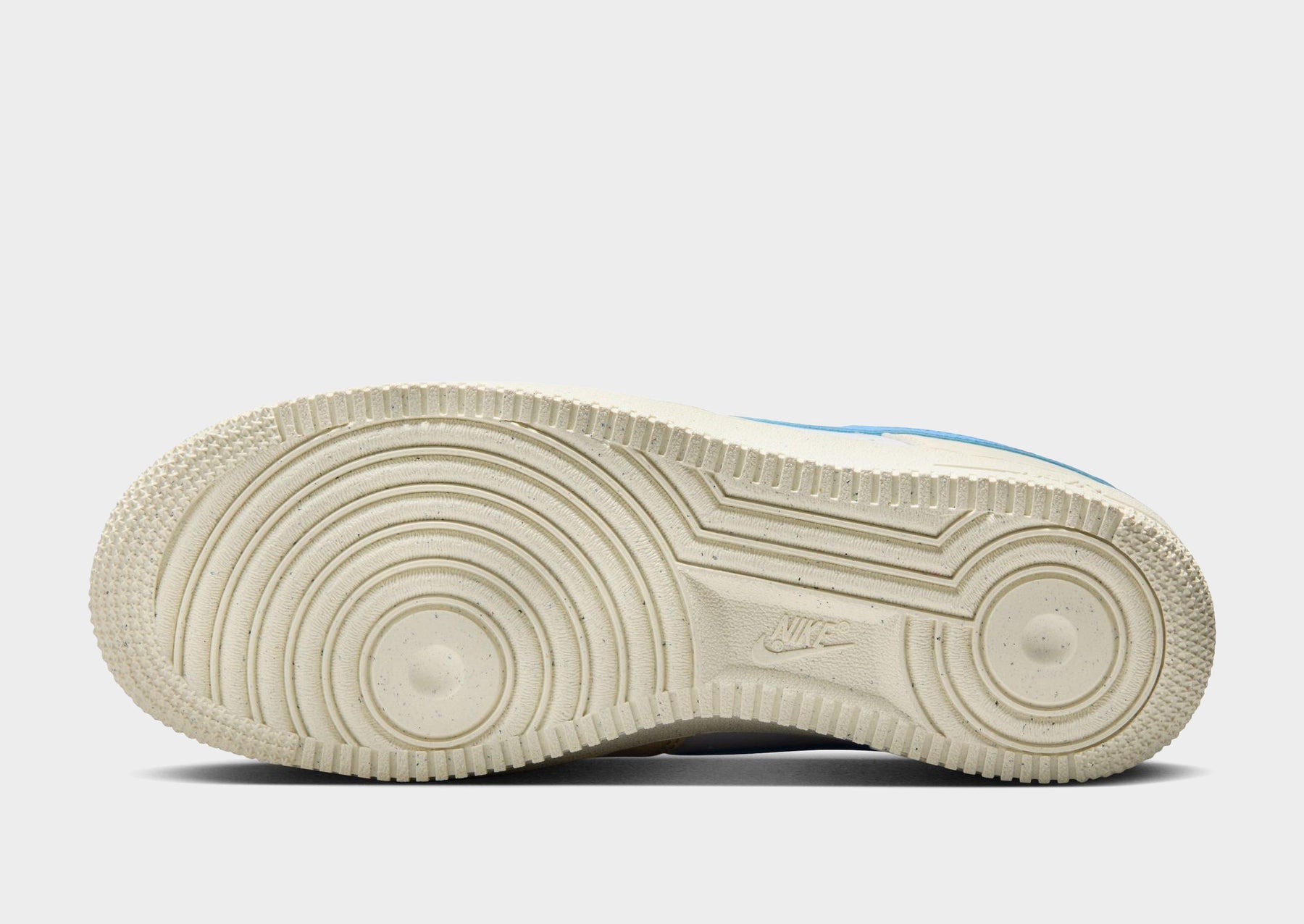 סניקרס Air Force 1 '07 Next Nature | נשים