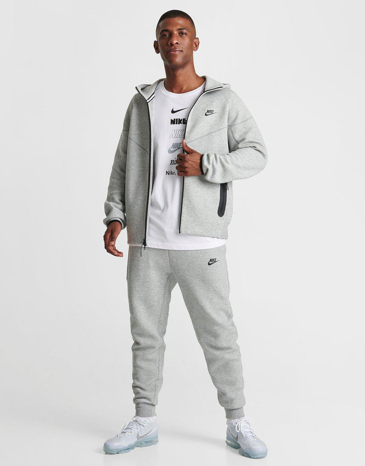 ג'קט קפוצ'ון Tech Fleece Windrunner | גברים