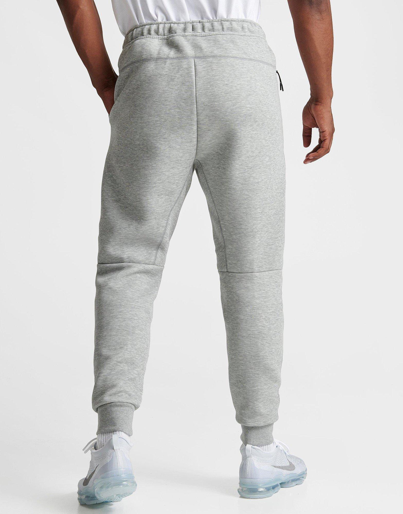 מכנסי טרנינג Tech Fleece Slim | גברים