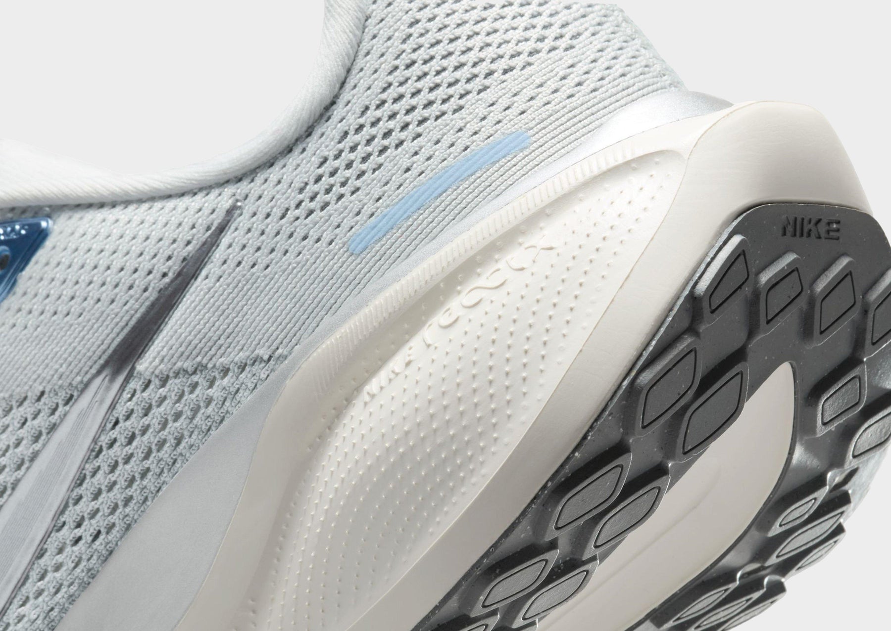 נעלי ריצה Nike Pegasus 41 | נשים