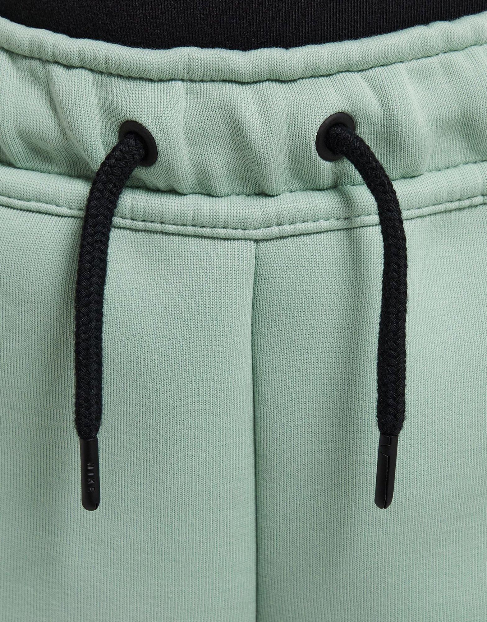 מכנסי טרנינג קצרים Tech Fleece | ג'וניורס