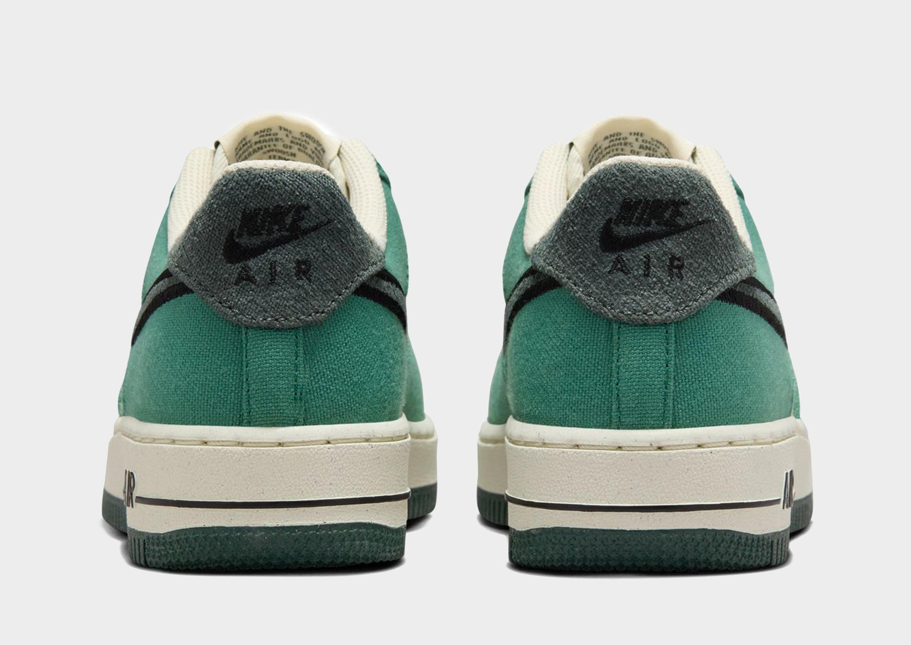 סניקרס Air Force 1 LV8 | ג'וניורס