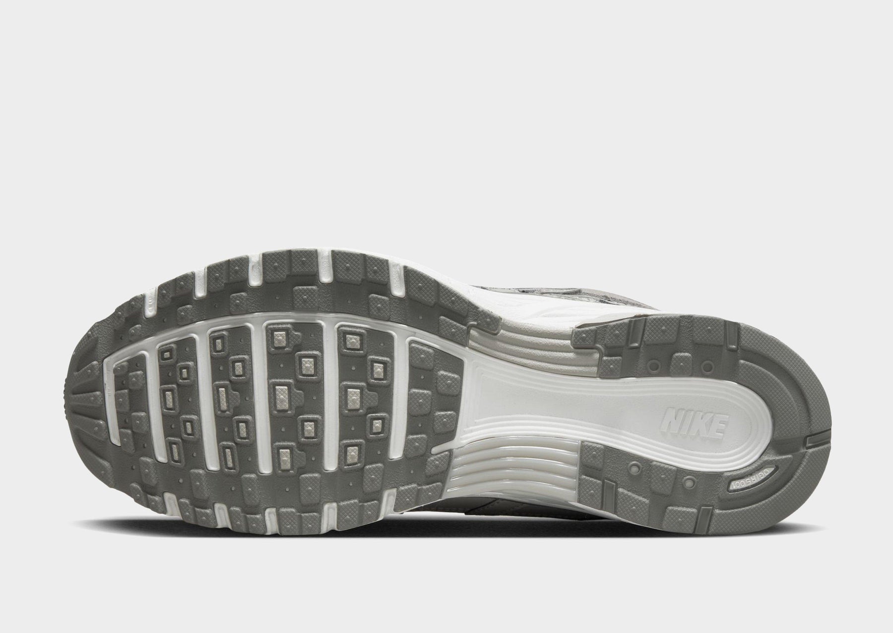 סניקרס P-6000 | גברים