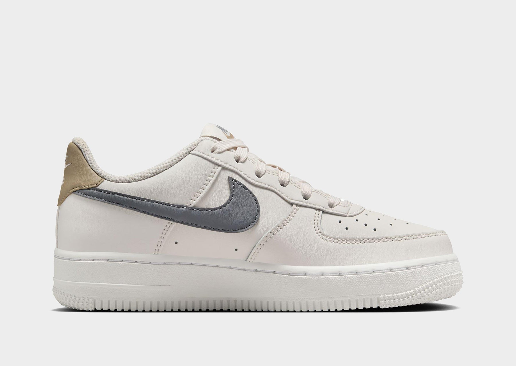 סניקרס Air Force 1 | ג'וניורס