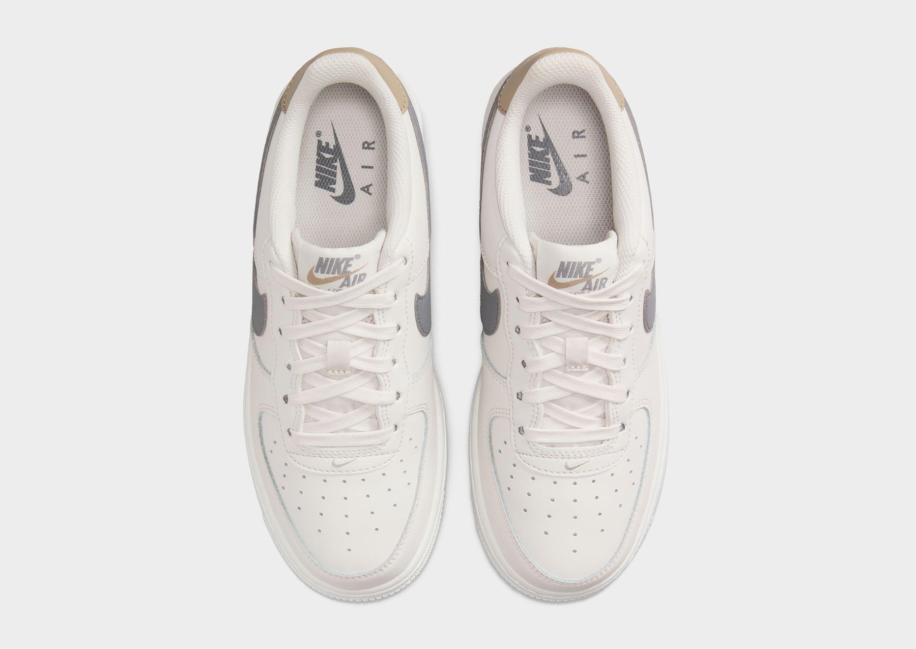 סניקרס Air Force 1 | ג'וניורס