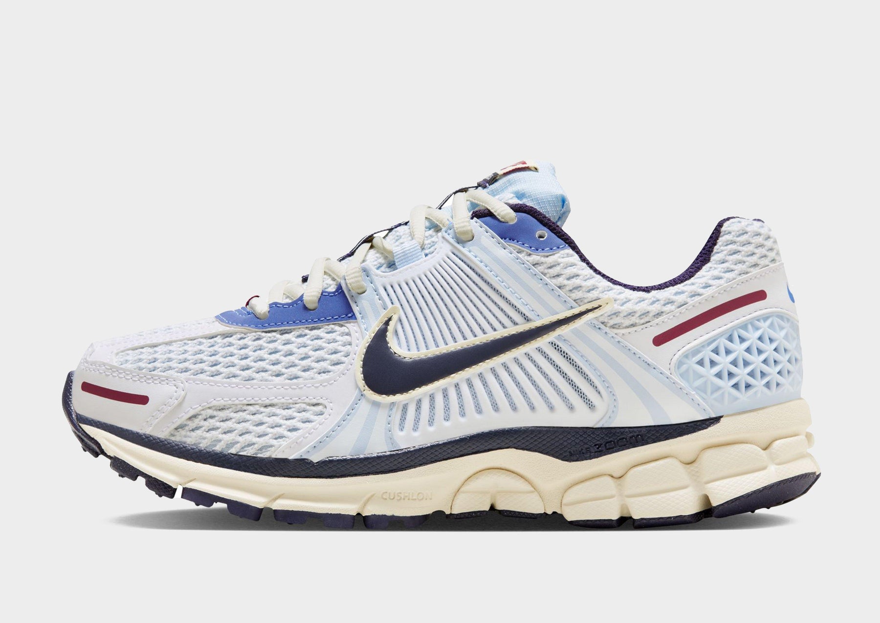 סניקרס Air Zoom Vomero 5 | נשים