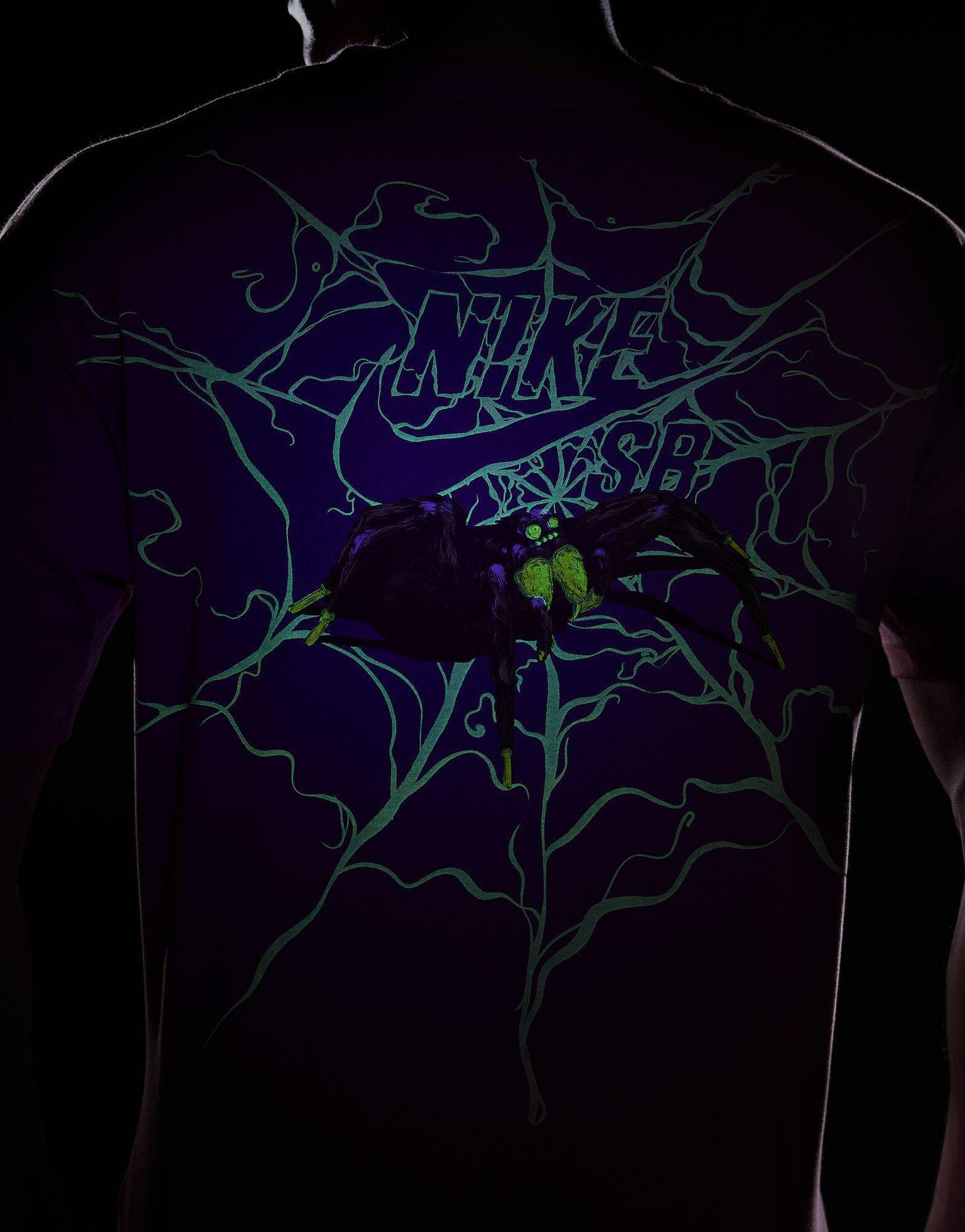 טי שירט גרפית Spider Glow | גברים