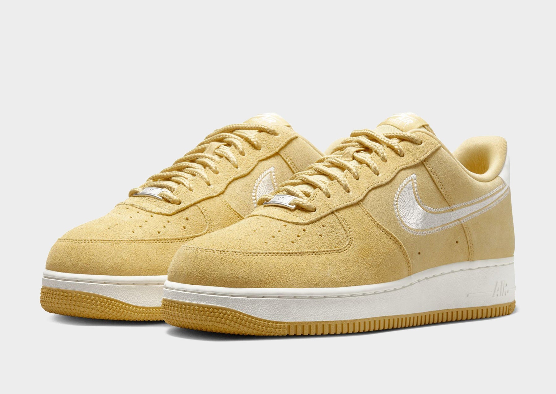 סניקרס Air Force 1 '07 LV8 | גברים