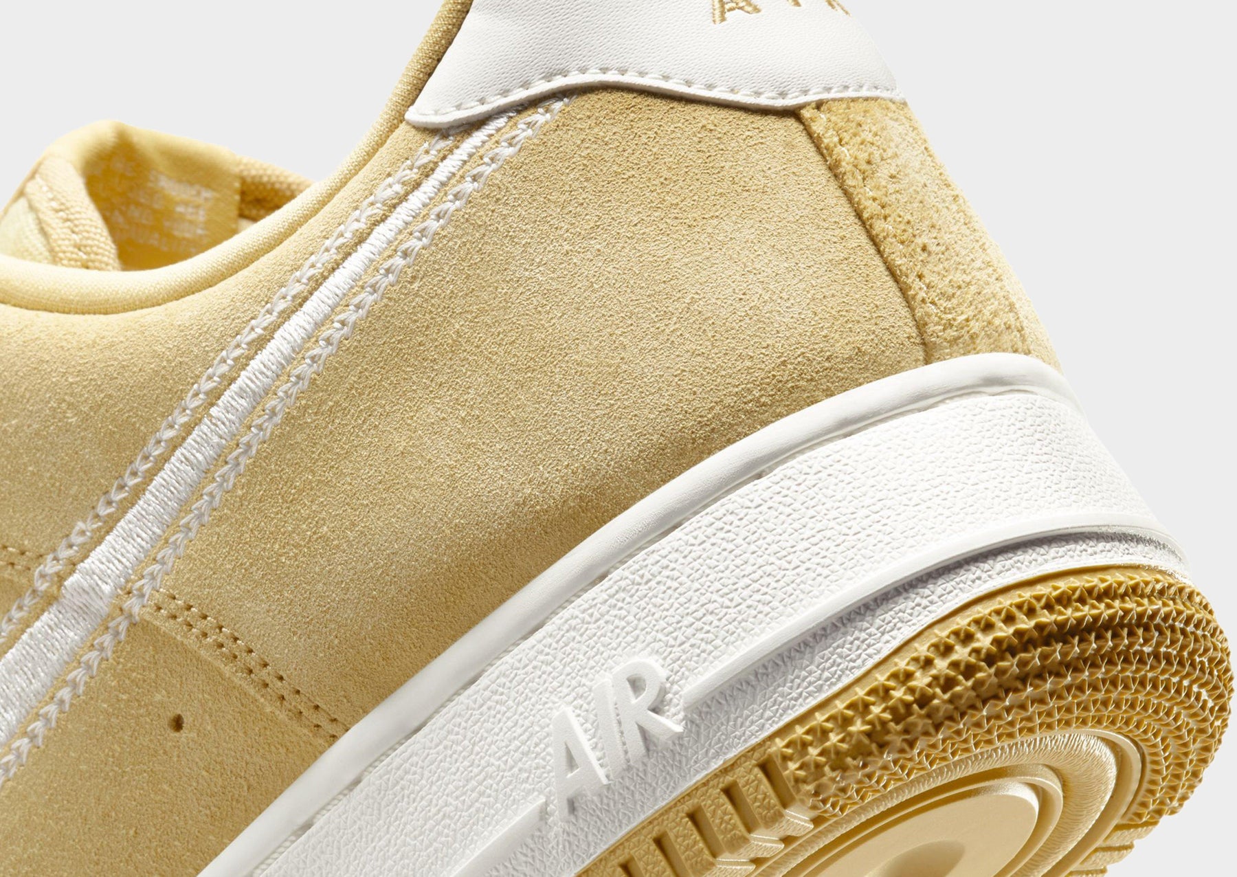 סניקרס Air Force 1 '07 LV8 | גברים