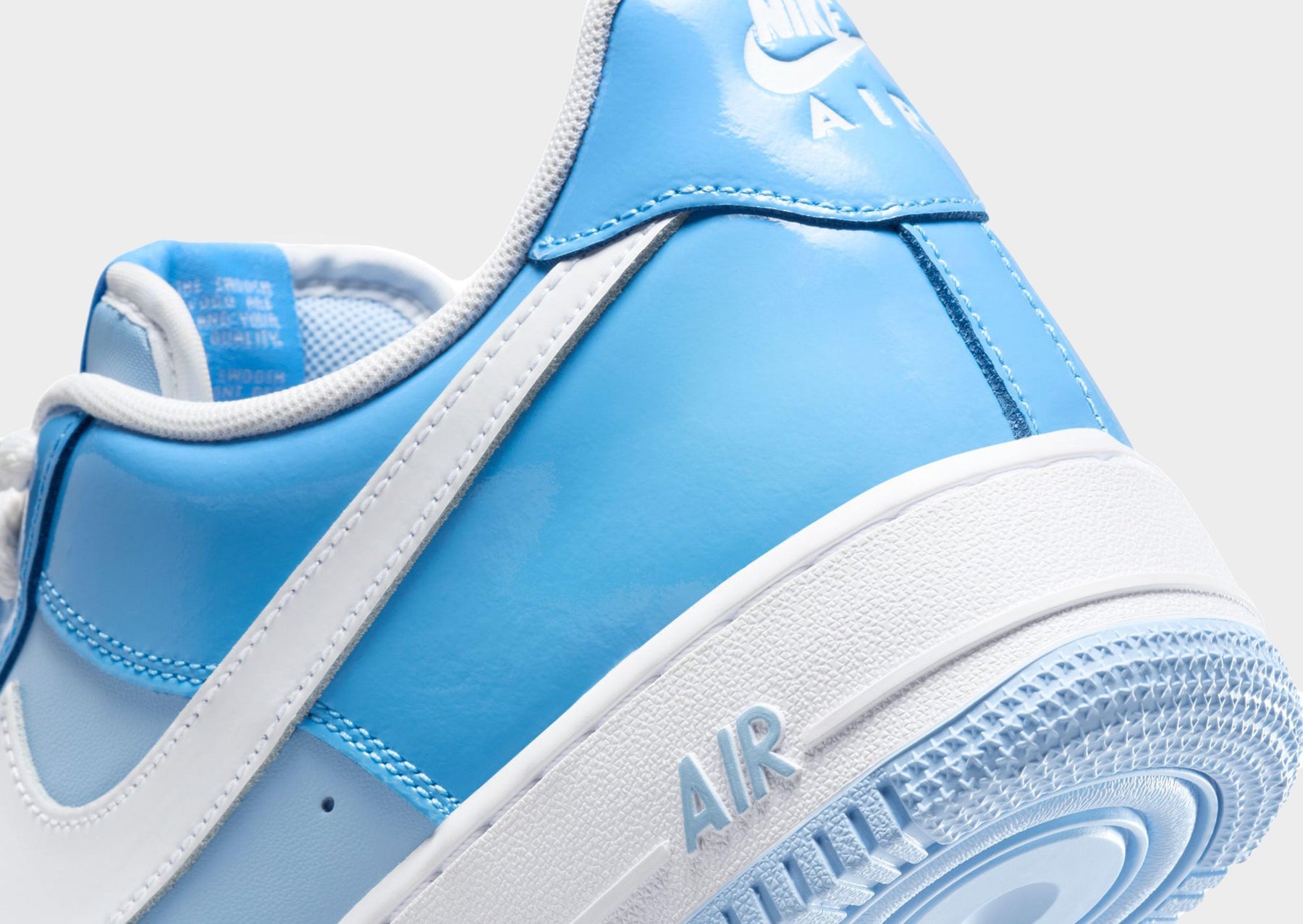 סניקרס Air Force 1 '07 LV8 | גברים