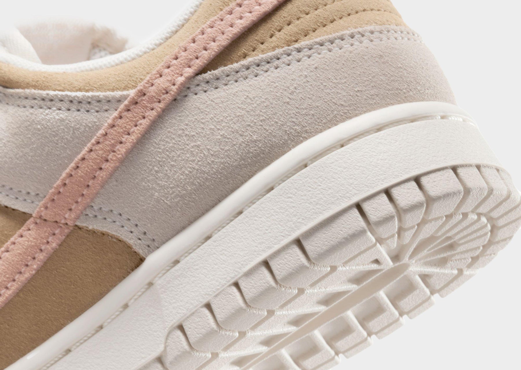 סניקרס Dunk Low Phantom Washed Coral | נשים