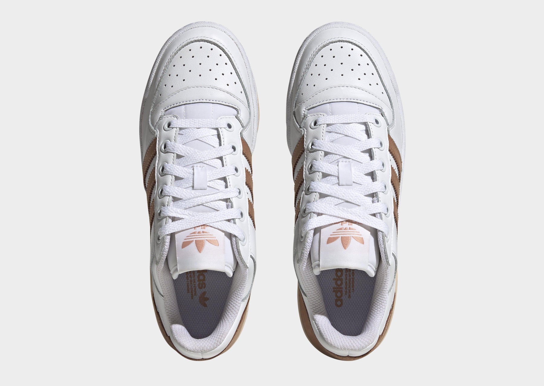 סניקרס פלטפורמה Forum Bold | נשים