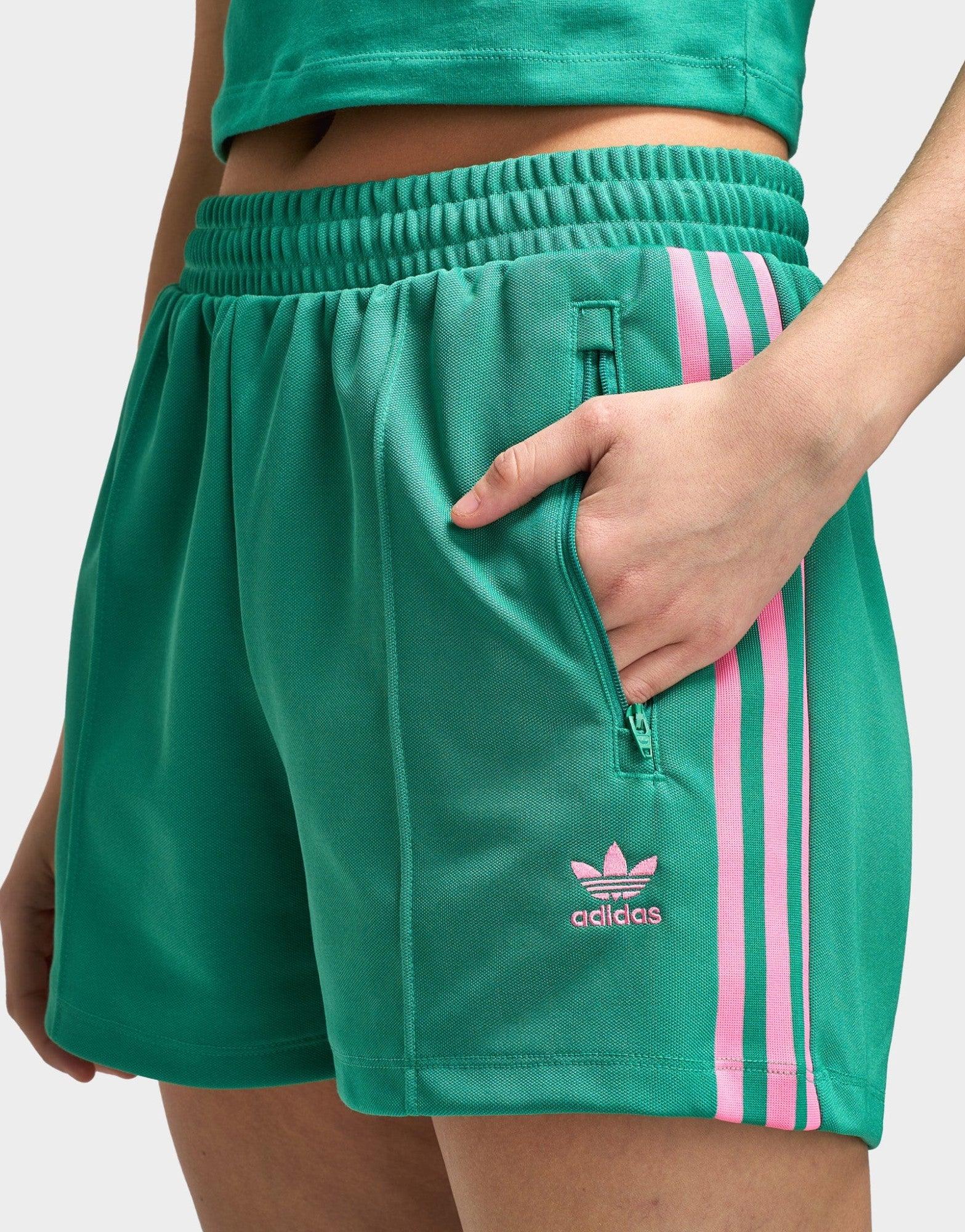 מכנסיים קצרים Firebird | נשים