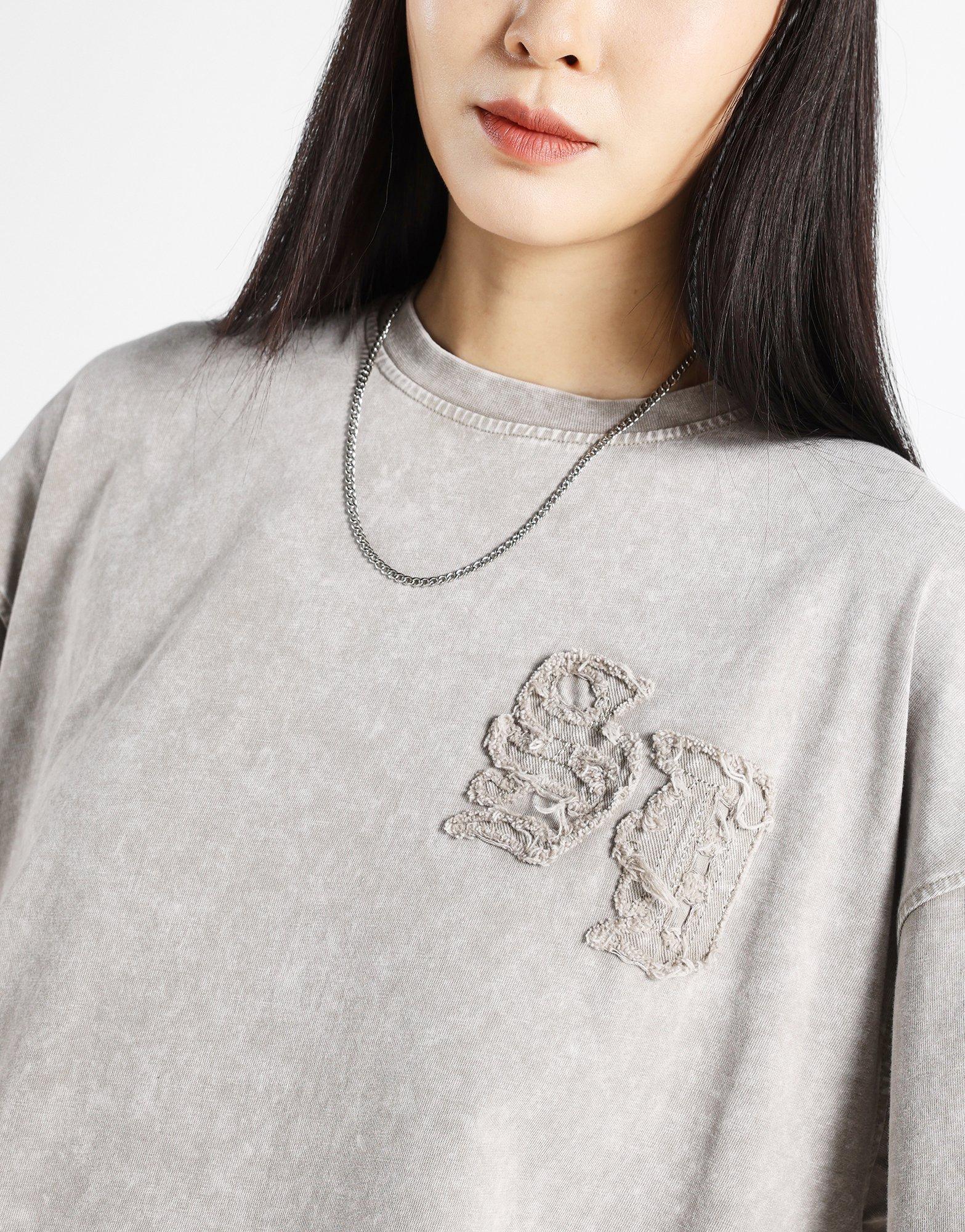 טי שירט אוברסייז Bleek | נשים