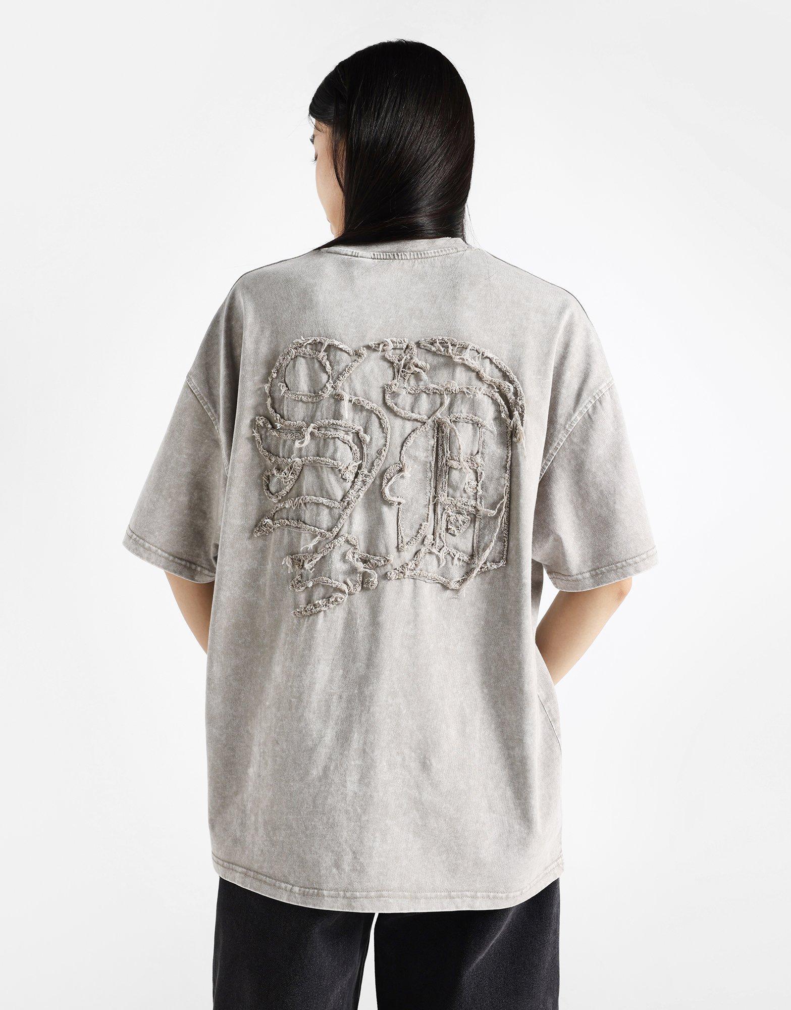 טי שירט אוברסייז Bleek | נשים