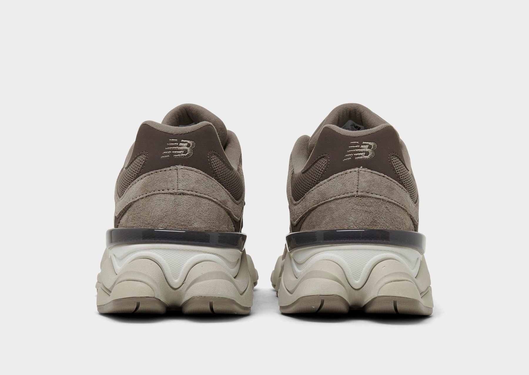 סניקרס 9060 Mushroom Brown | גברים
