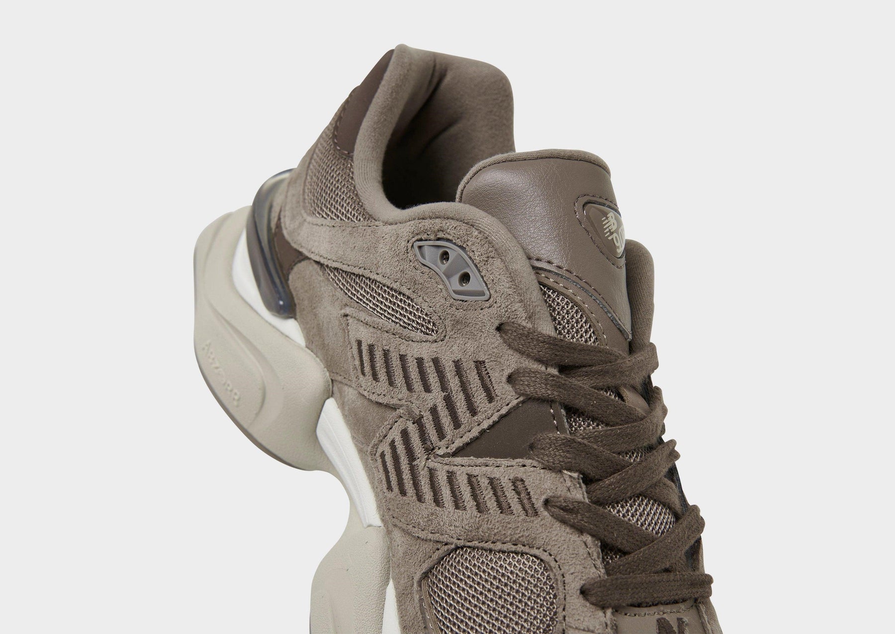 סניקרס 9060 Mushroom Brown | גברים