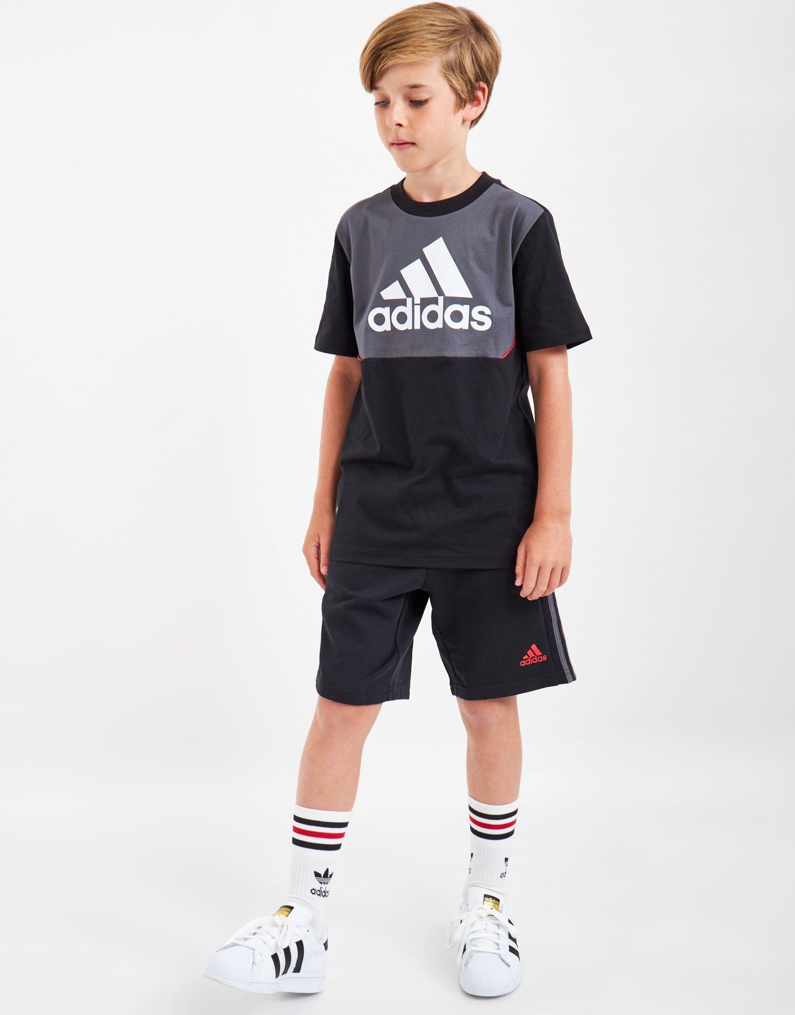 סט מכנסיים קצרים וטי שירט Sportswear | ג'וניורס