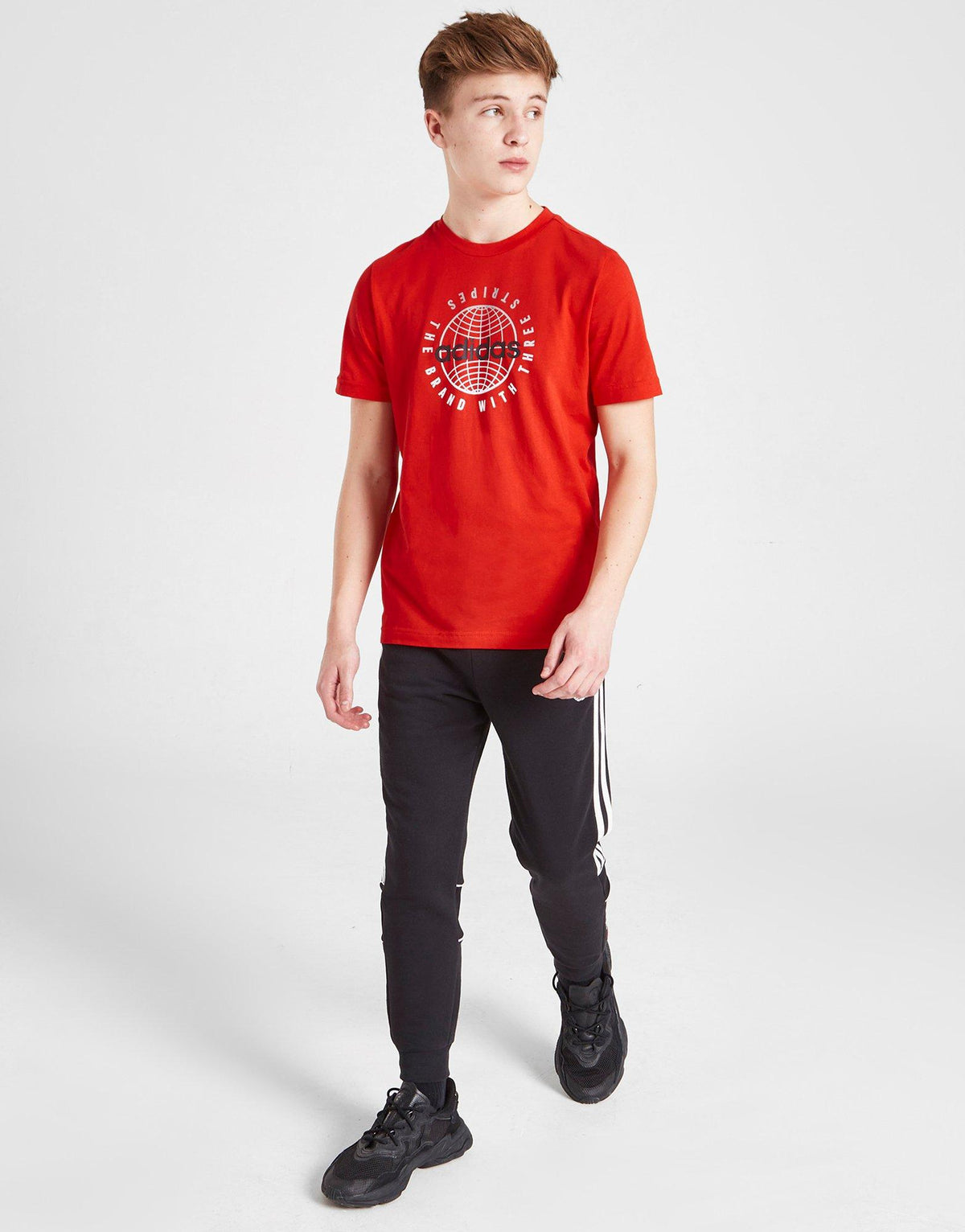 טי שירט גלובוס Badge of Sports | ג'וניורס