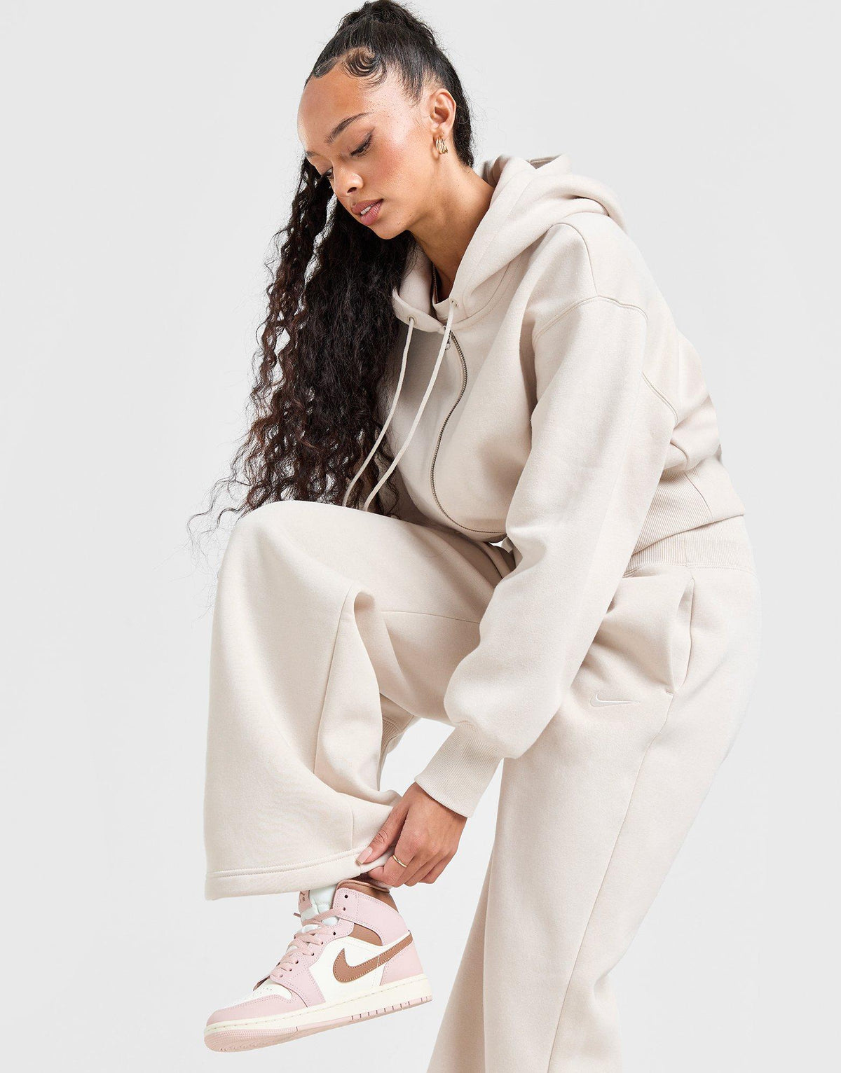 מכנסי טרנינג מתרחבים Phoenix Fleece | נשים