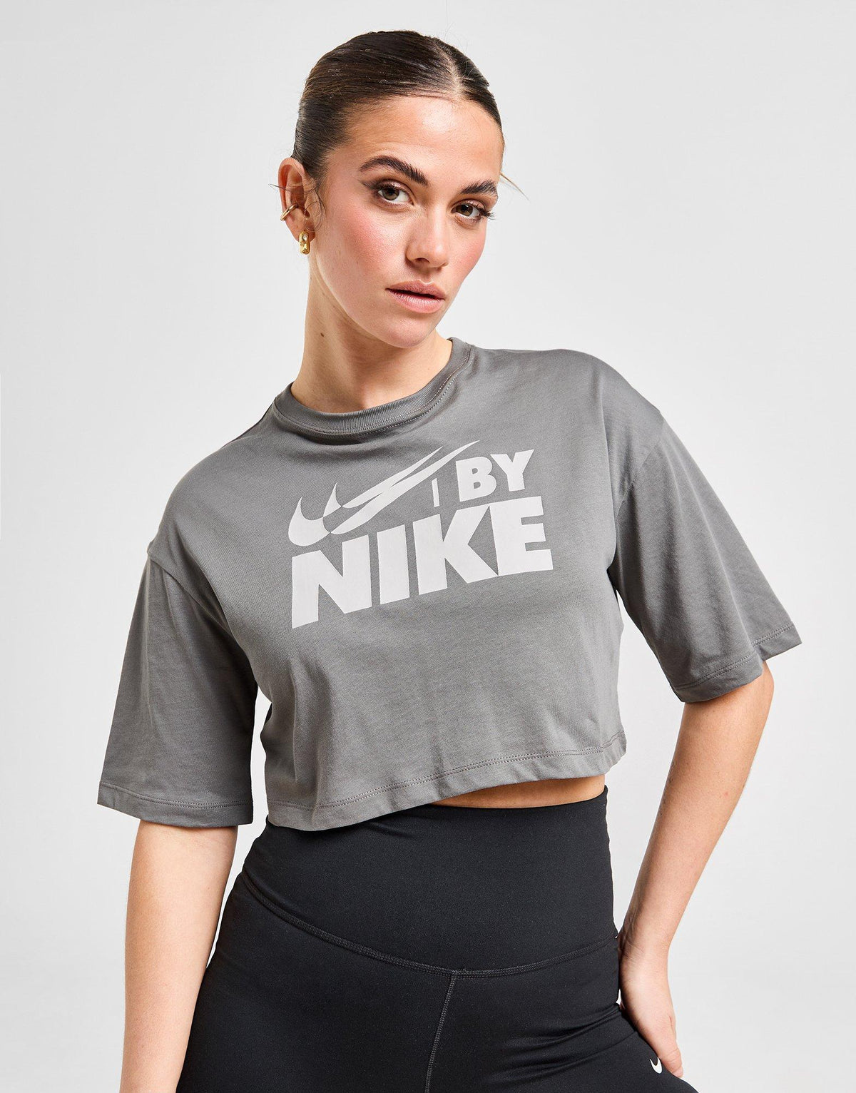 טי שירט קרופ Sportswear Swoosh | נשים