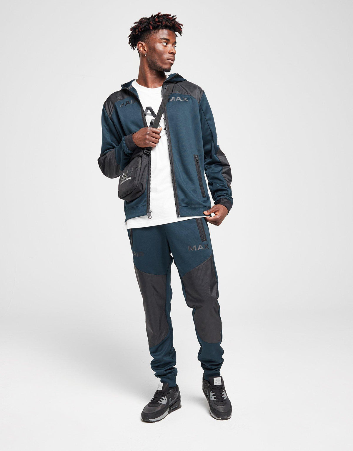 ג'קט קפוצ'ון Air Max Polyknit | גברים