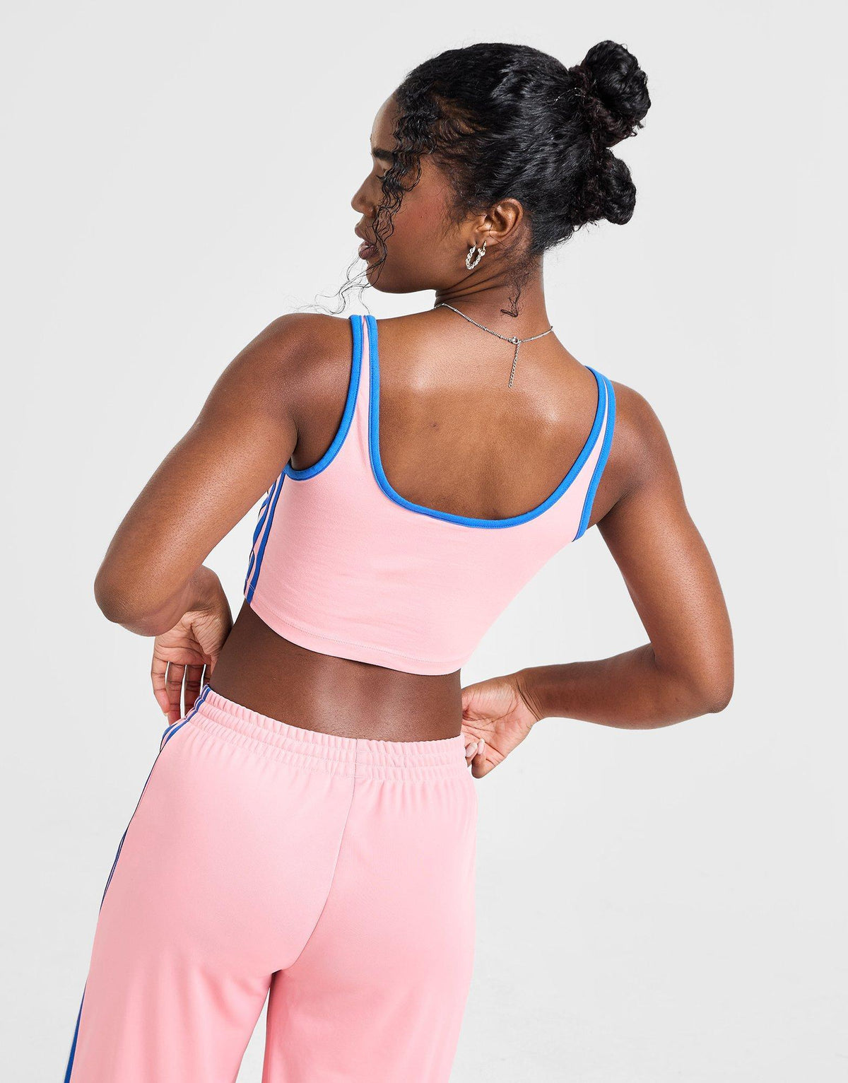 טופ 3 פסים Adicolor | נשים