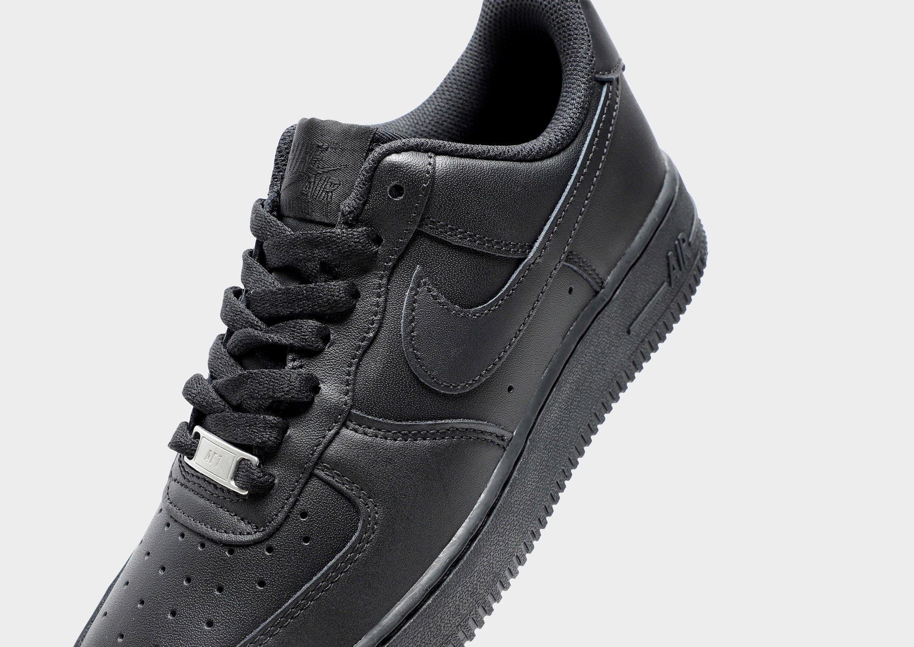 סניקרס Air Force 1 '07 | נשים