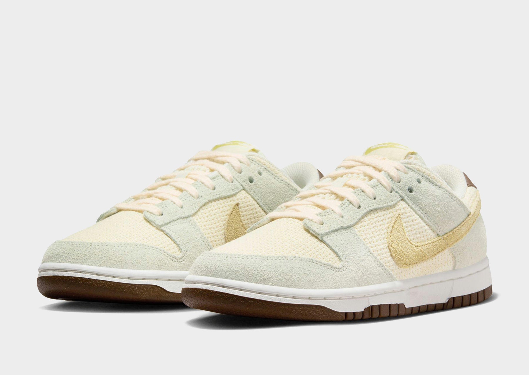 סניקרס Dunk Low Coconut Milk Hemp | נשים