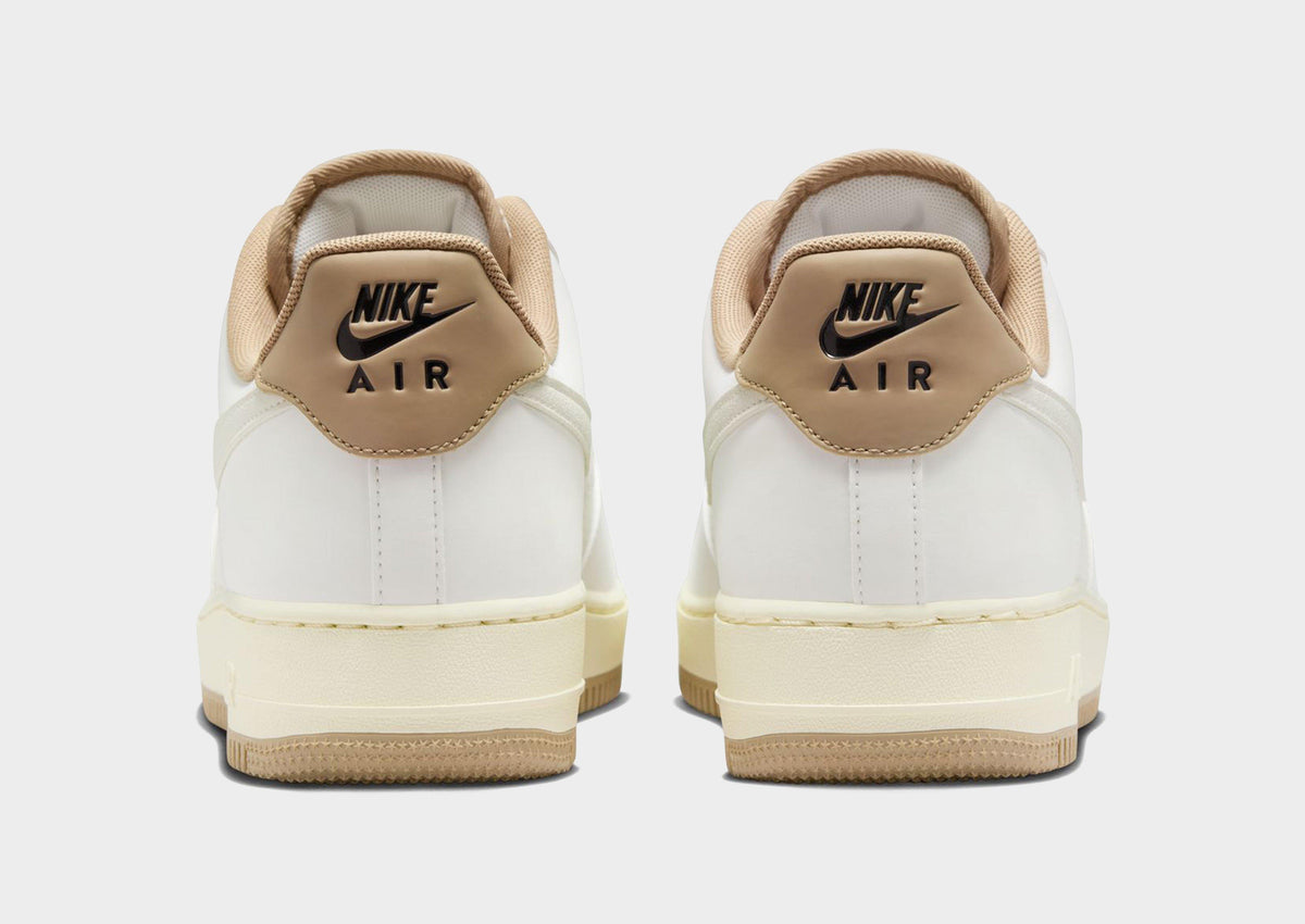 סניקרס Air Force 1 '07 LV8 | גברים
