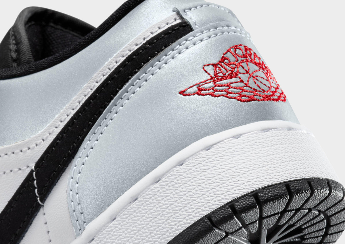 סניקרס Air Jordan 1 Low SE Panda Toe | ג'וניורס