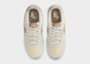 סניקרס Air Force 1 LV8 | ג'וניורס