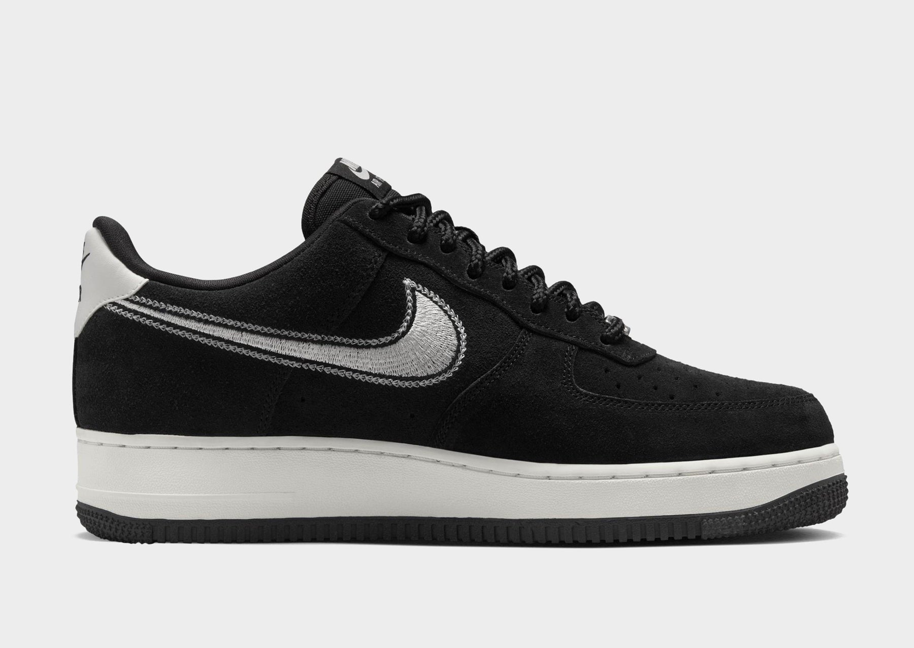 סניקרס Air Force 1 '07 LV8 | גברים