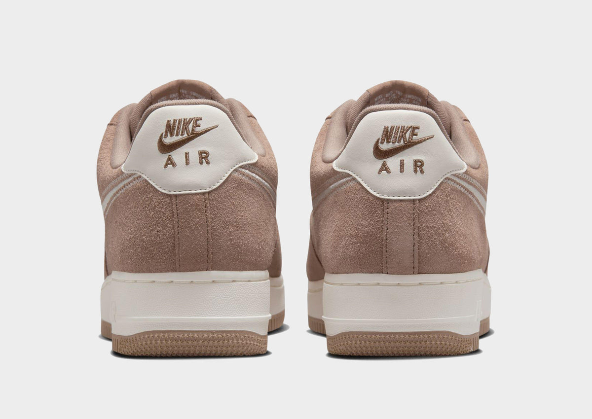 סניקרס Air Force 1 '07 LV8 | גברים